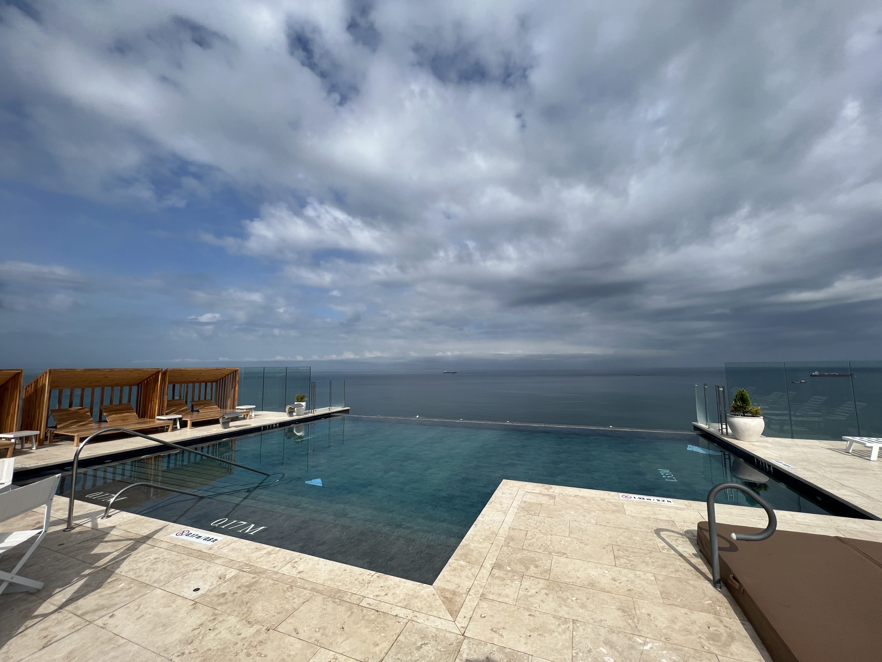 Hilton Santa Marta Rooftop Adults only Pool Hilton Santa Marta Rooftop Adults only Pool
