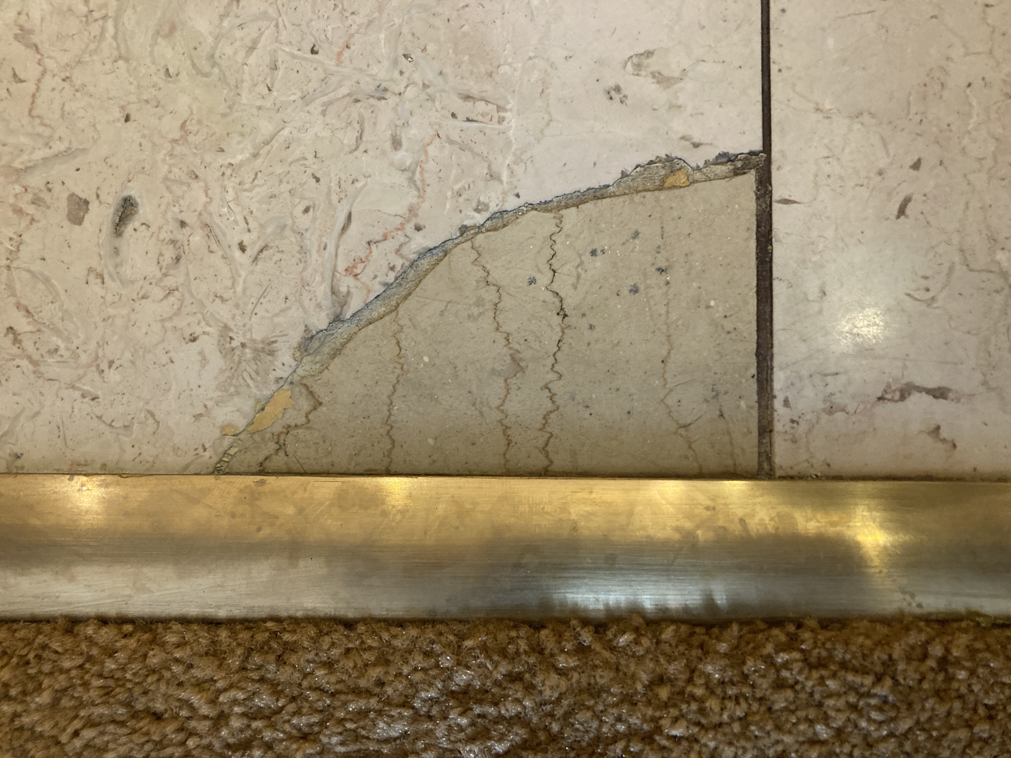Hyatt Regency Casablanca junior suite bathroom cracked tile Hyatt Regency Casablanca junior suite bathroom cracked tile