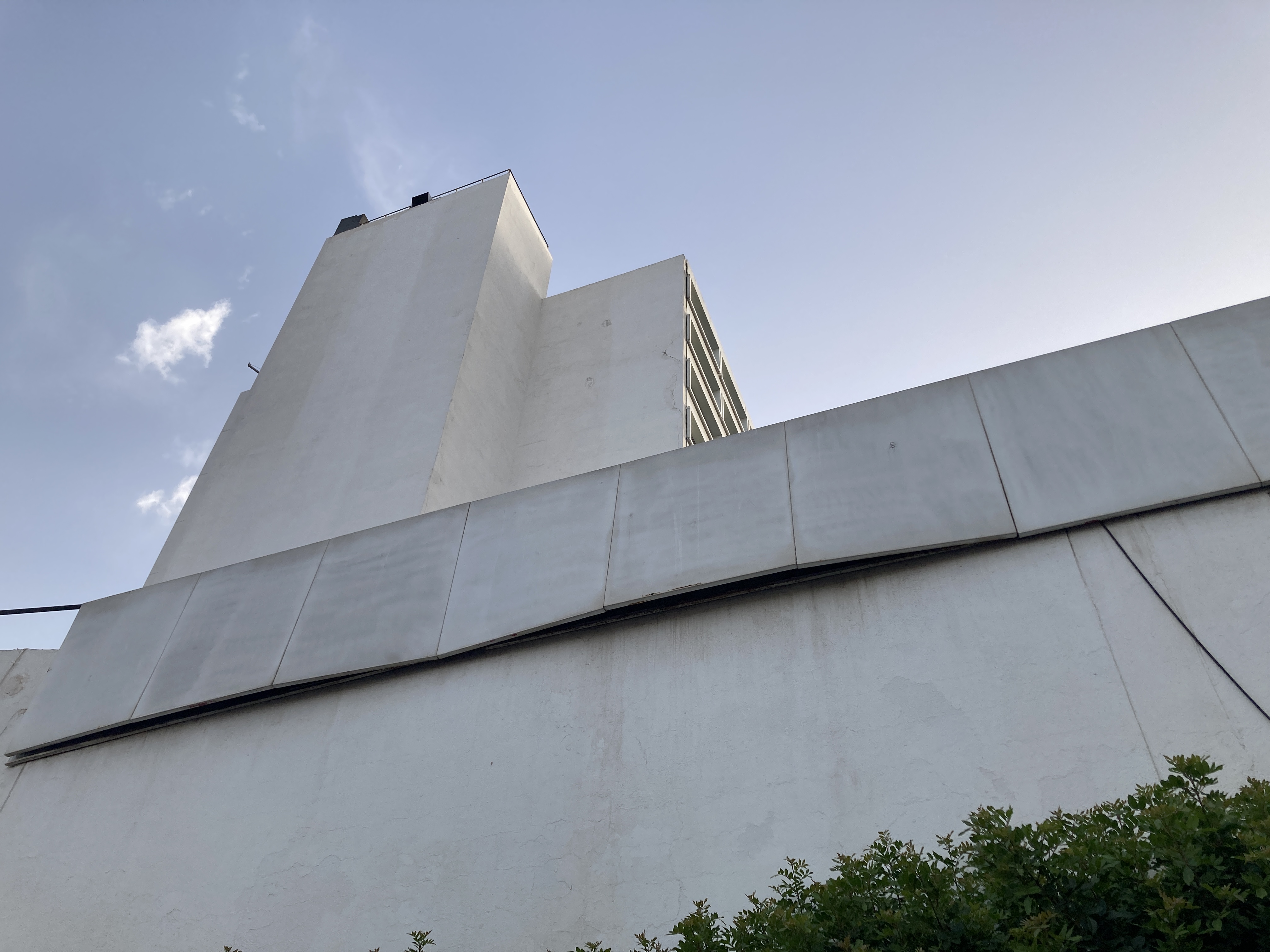 Hyatt Regency Casablanca need repair Hyatt Regency Casablanca need repair