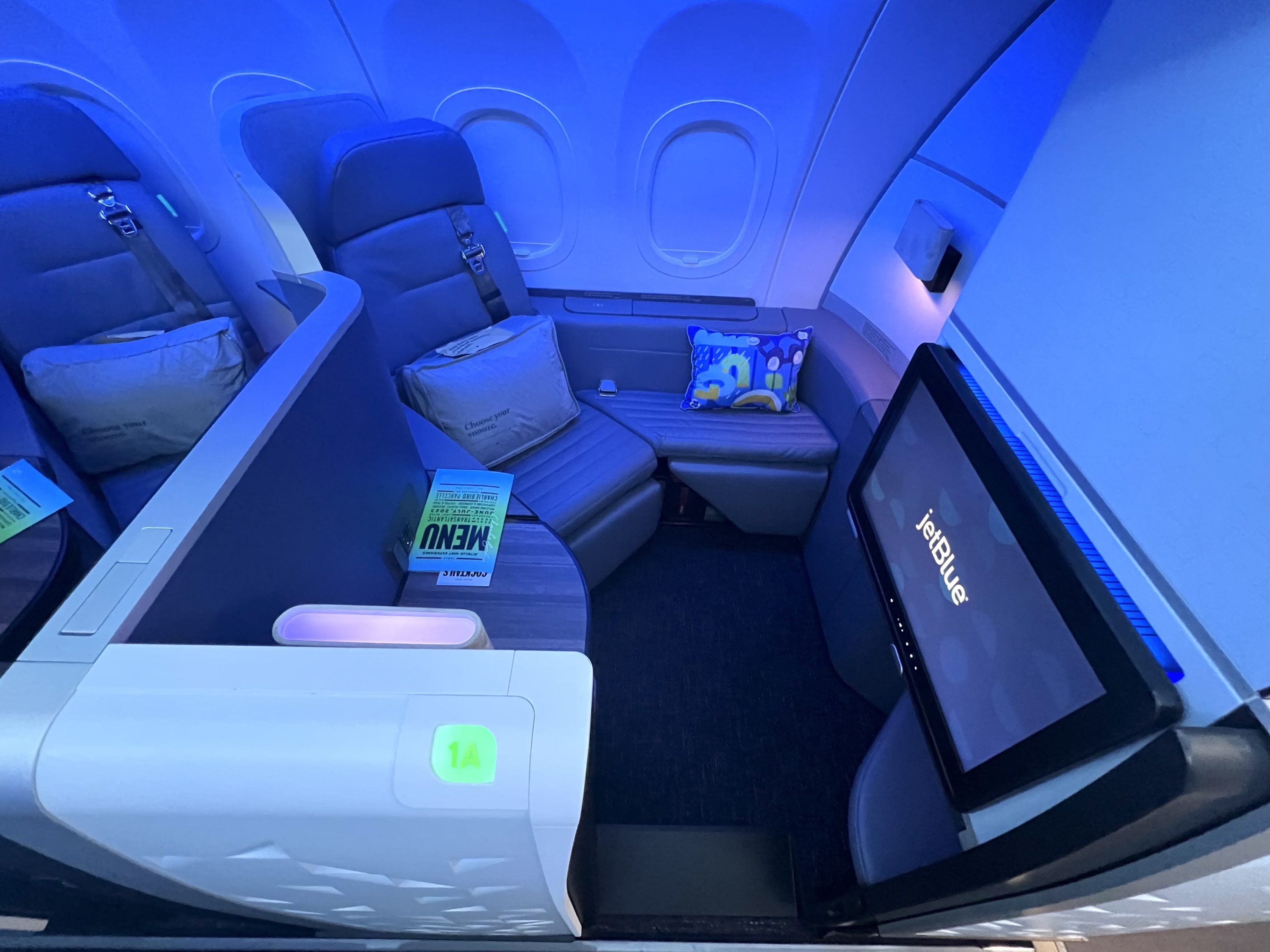 JetBlue Mint Studio Airbus A321LR 1A
