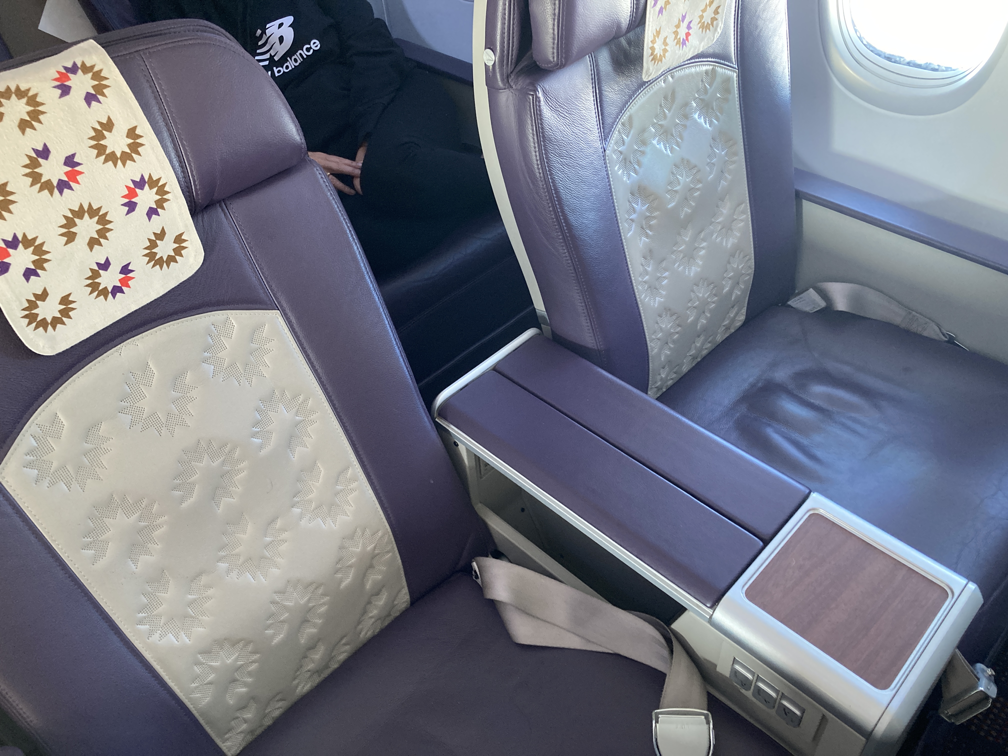 Royal Air Maroc Boeing 737 MAX 8 business class LHR CMN seats Royal Air Maroc Boeing 737 MAX 8 business class LHR CMN seats