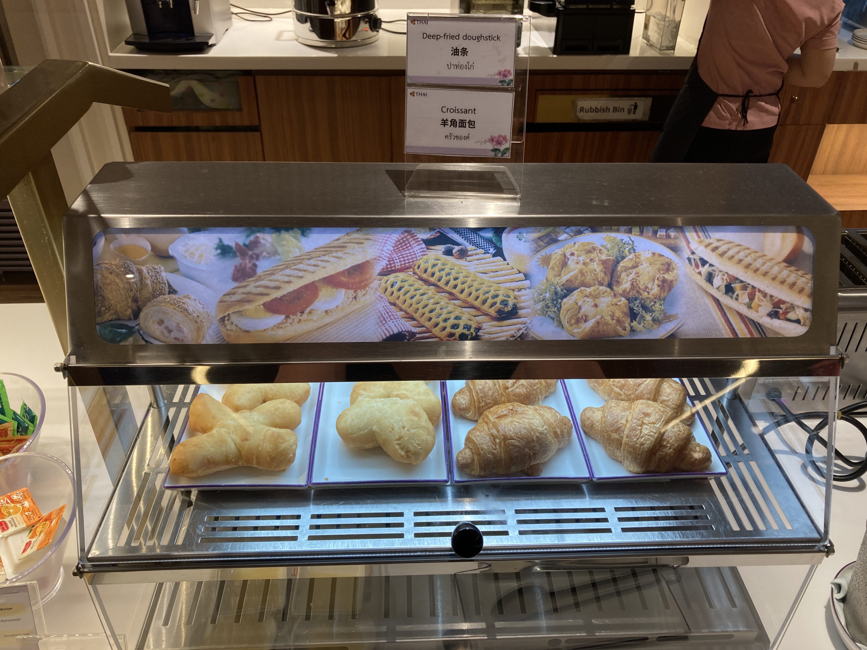 Royal Orchid Lounge HKT Domestic breads
