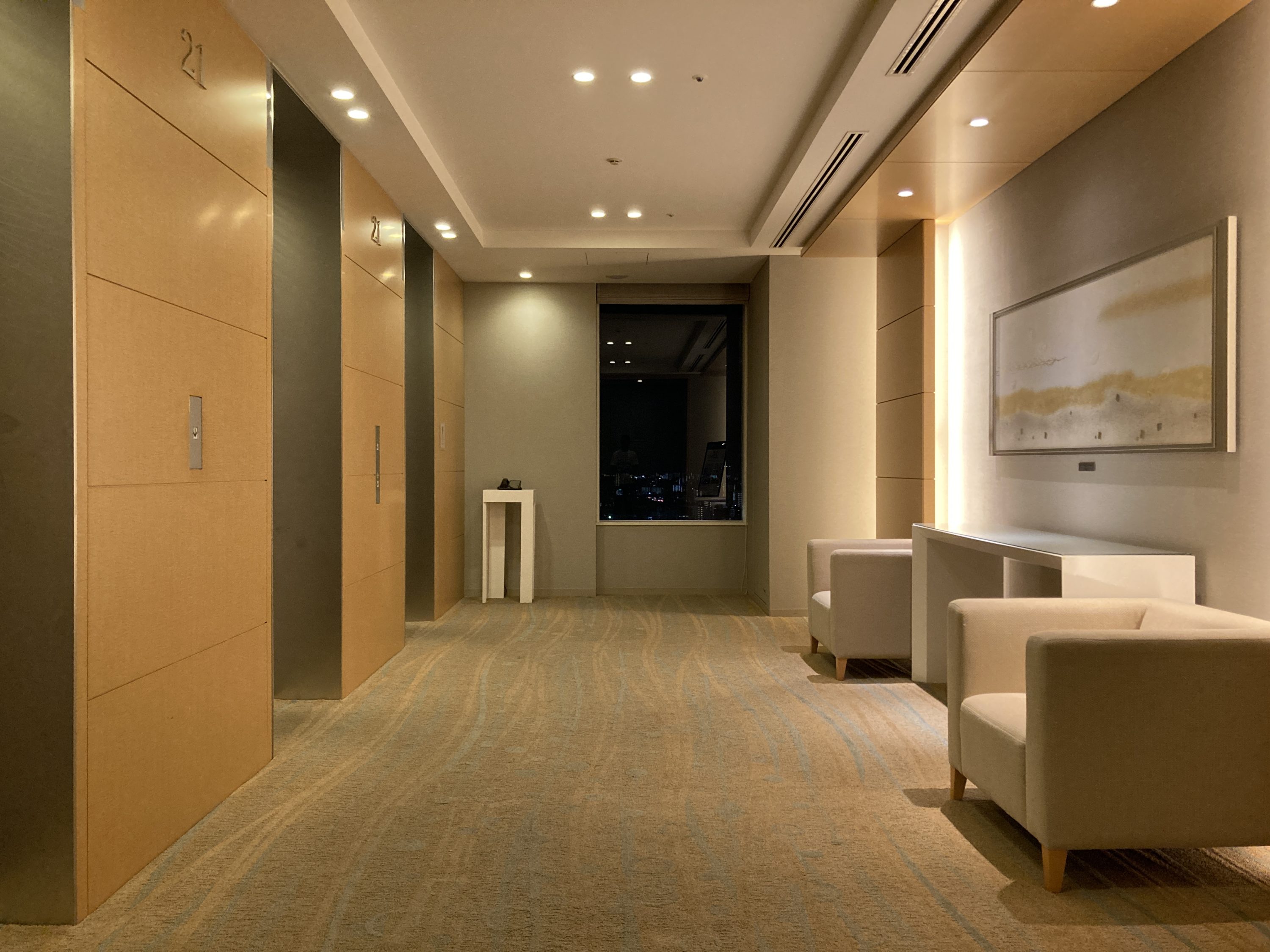 Sheraton Grand Hiroshima Elevator Waiting Area 12th floor Sheraton Grand Hiroshima Elevator Waiting Area 12th floor