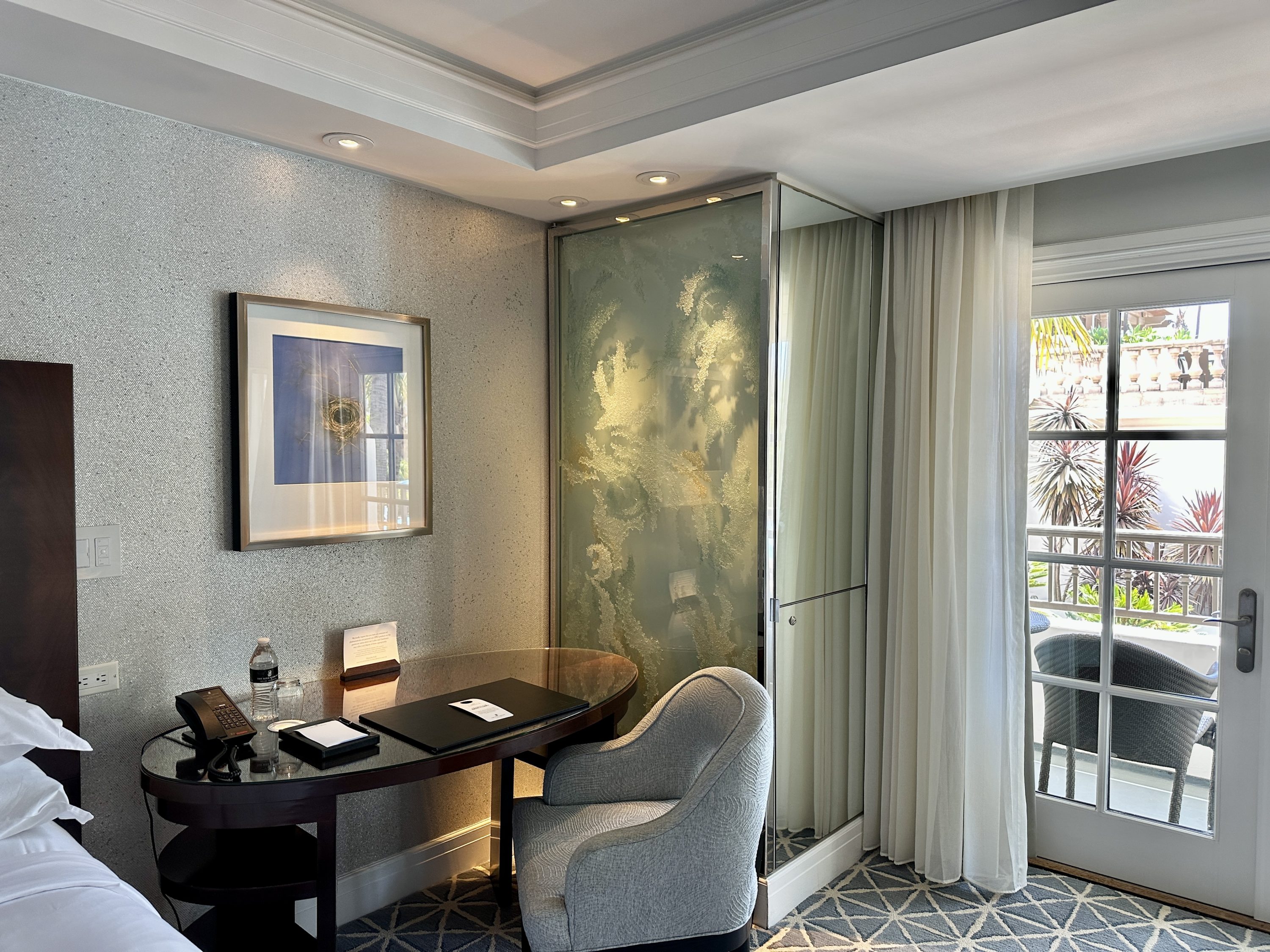 The Ritz Carlton Laguna Niguel Desk The Ritz Carlton Laguna Niguel Desk