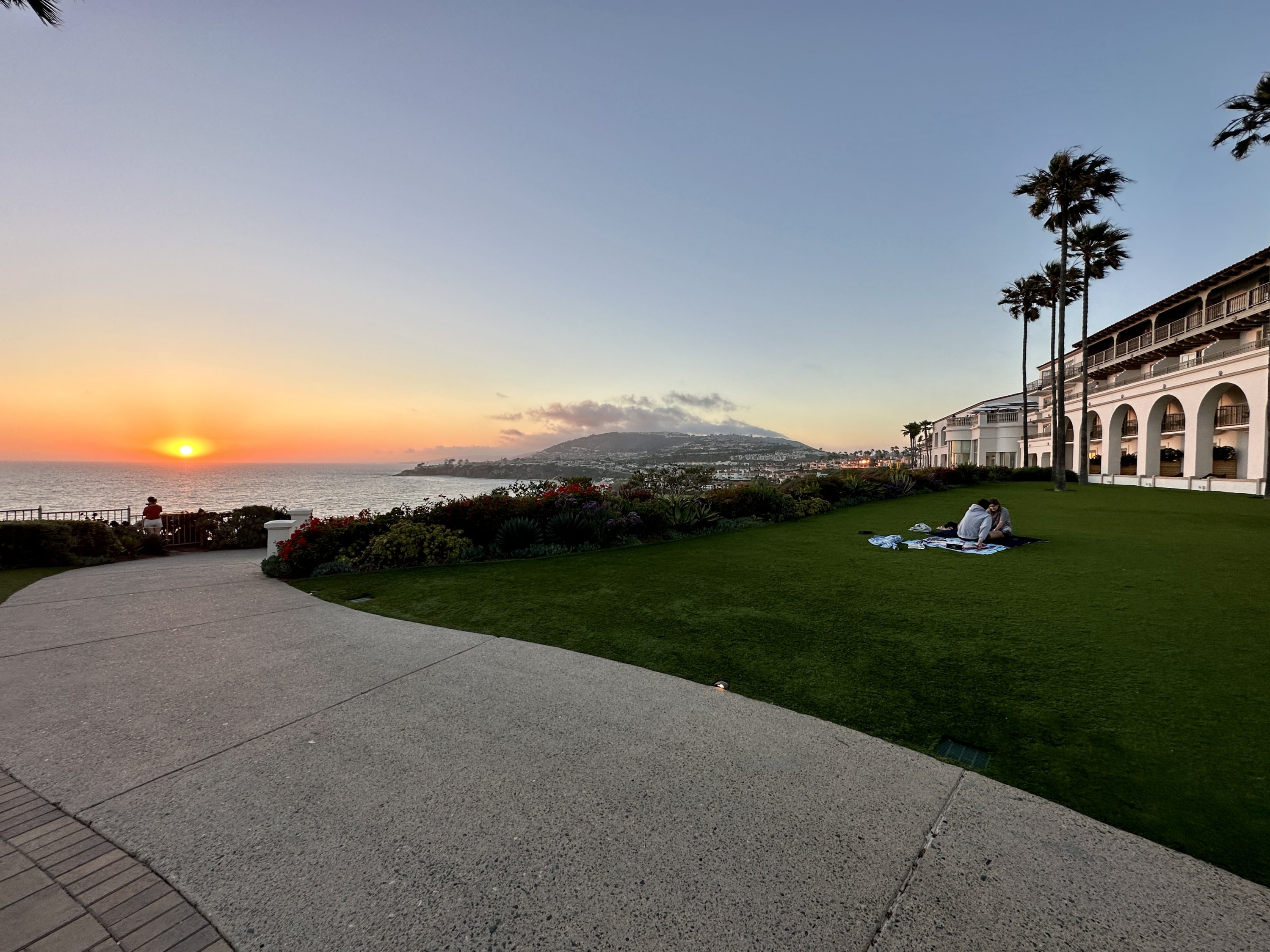 The Ritz Carlton Laguna Niguel Lawn and Sunset The Ritz Carlton Laguna Niguel Lawn and Sunset
