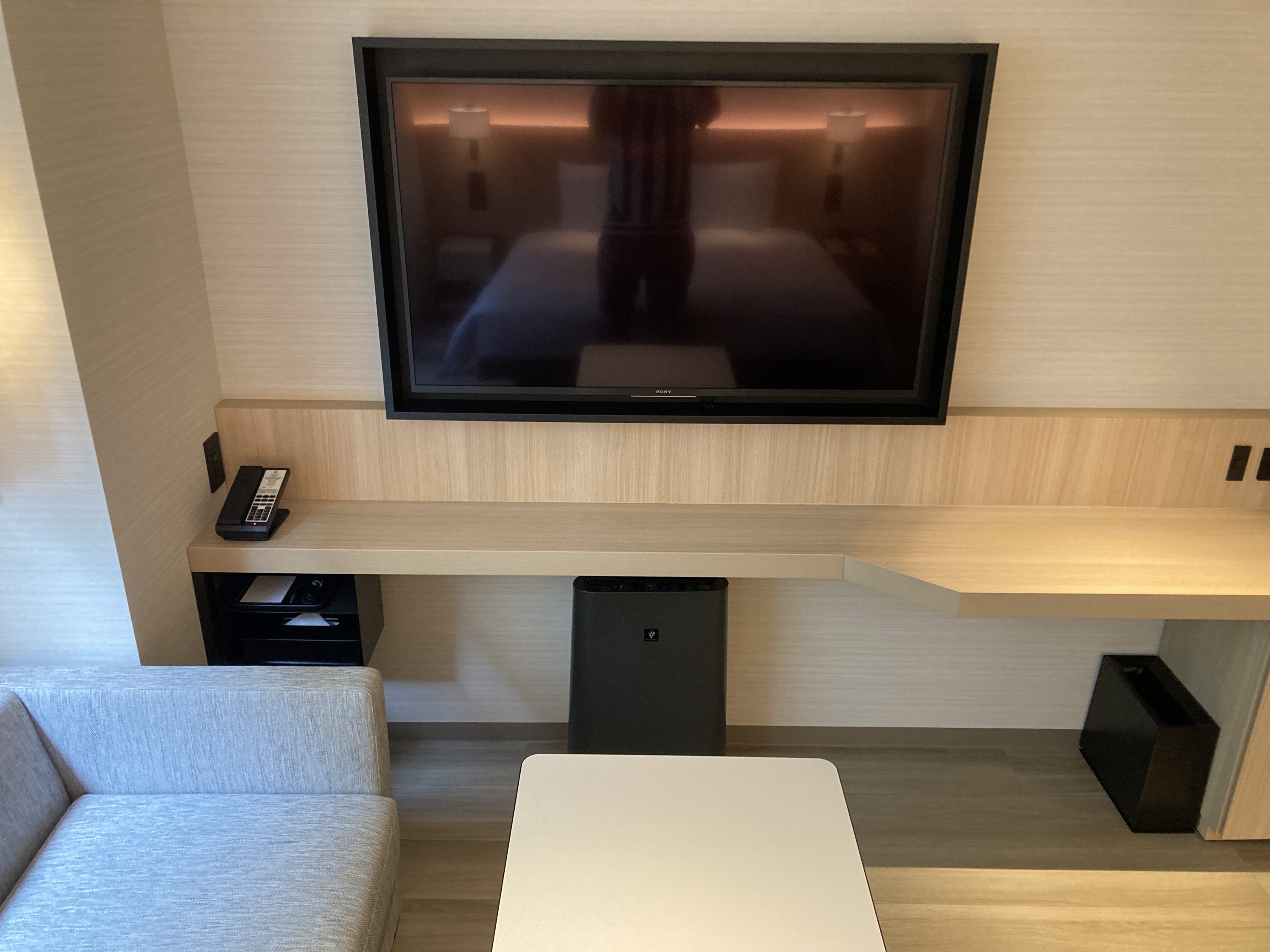 Hyatt Place Kyoto bedroom 1 king tv and counter Hyatt Place Kyoto bedroom 1 king tv and counter
