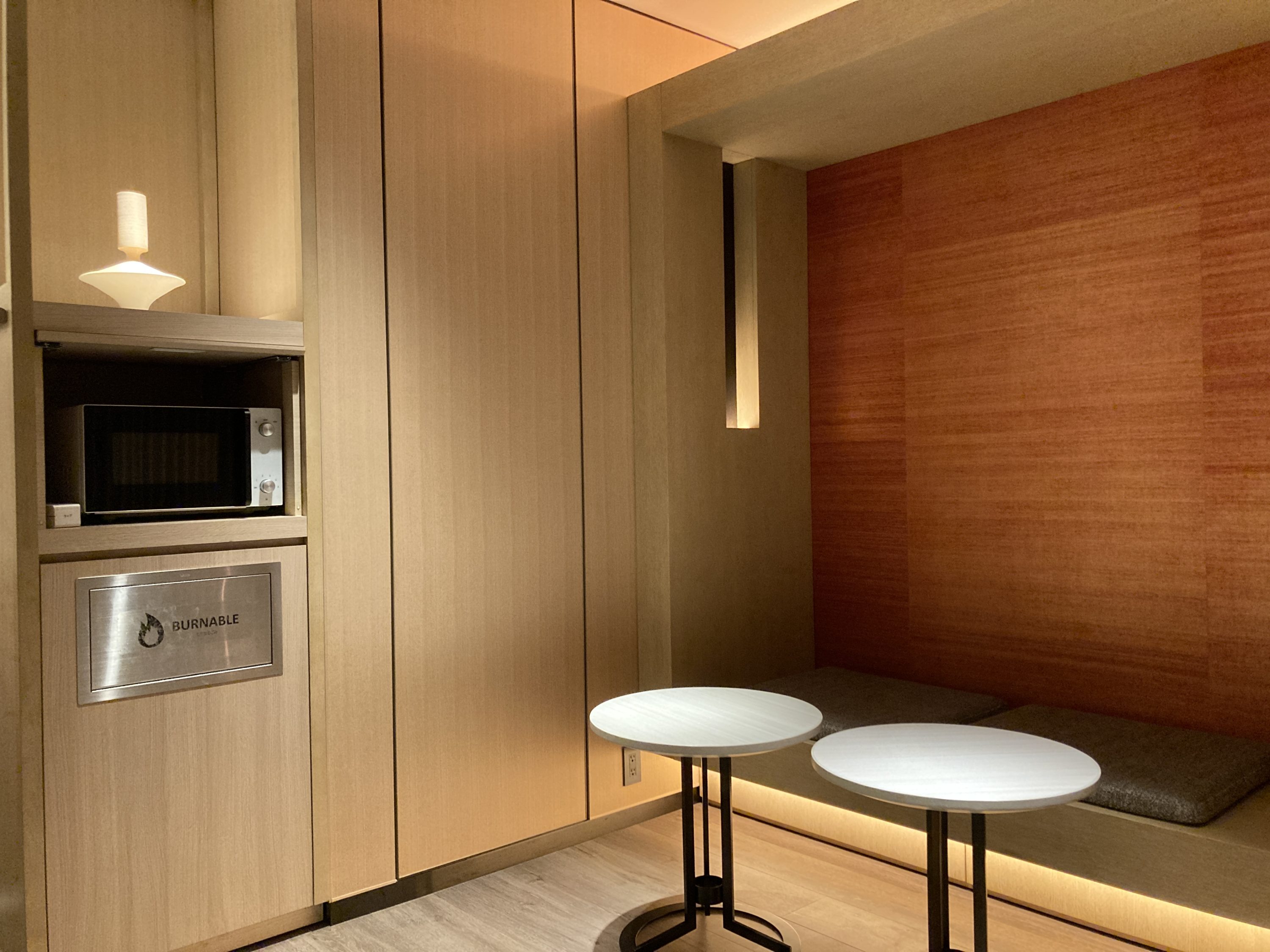 Hyatt Place Kyoto lobby microwave seating Hyatt Place Kyoto lobby microwave seating