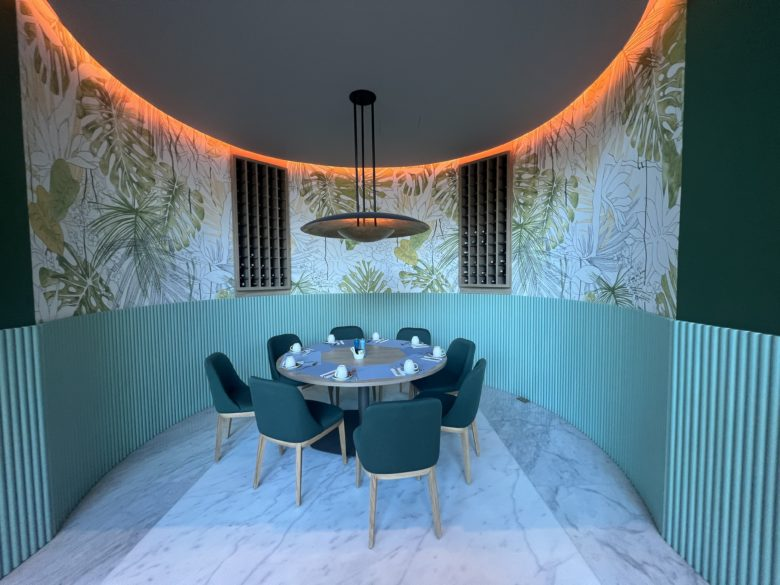 Hilton Santa Marta Nuggu Restaurant semi-private space Hilton Santa Marta Nuggu Restaurant semi-private space