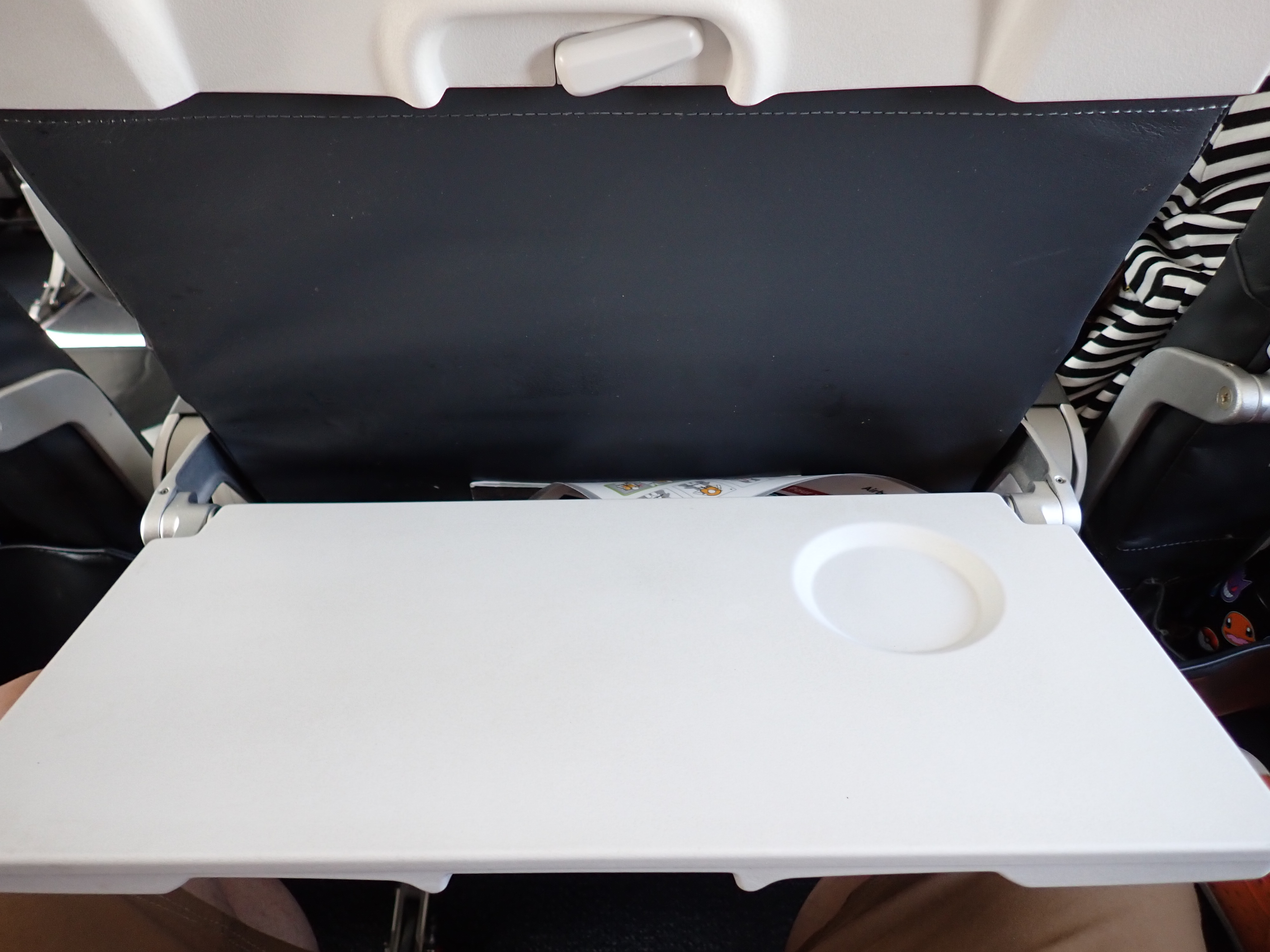 AC720 24E tray down