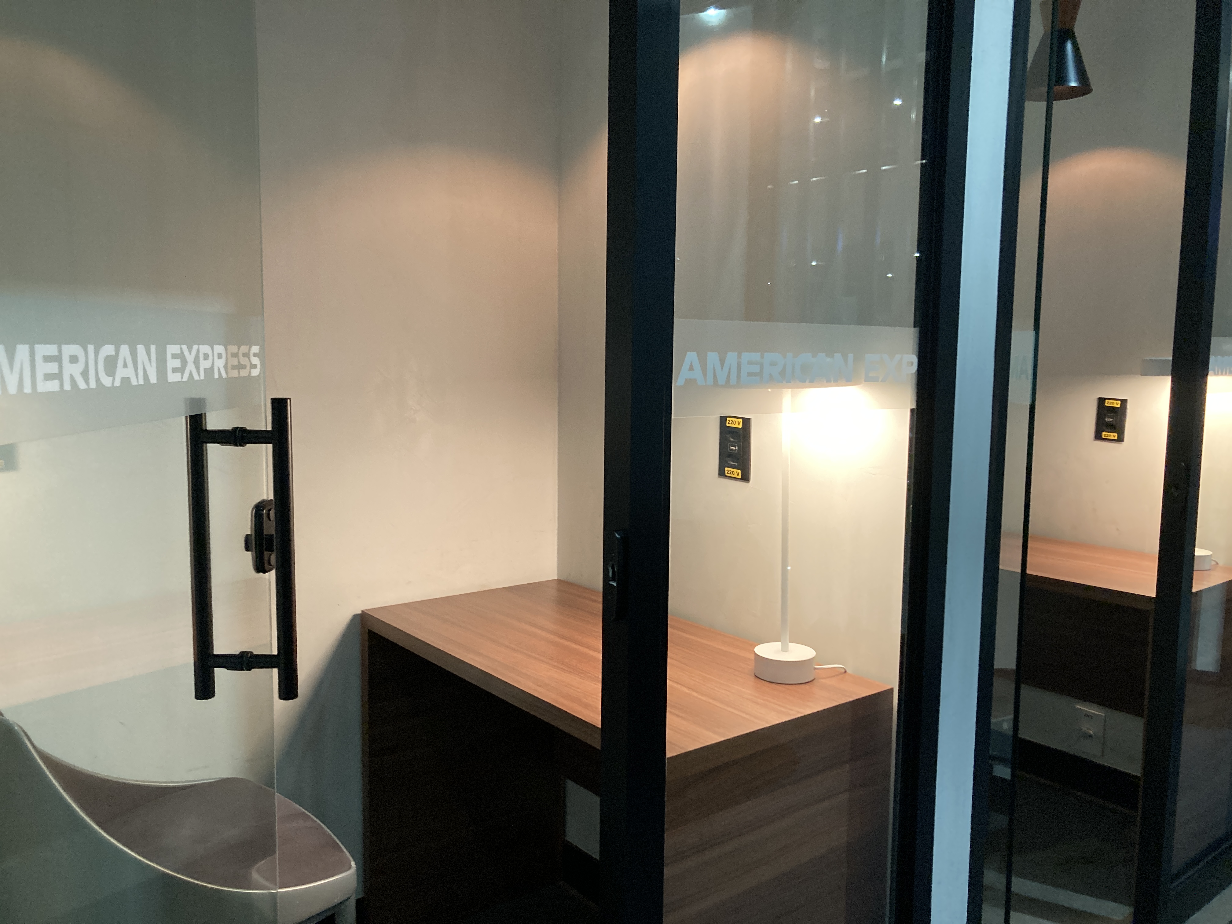 American Express Centurion Lounge Sao Paulo GRU work booths