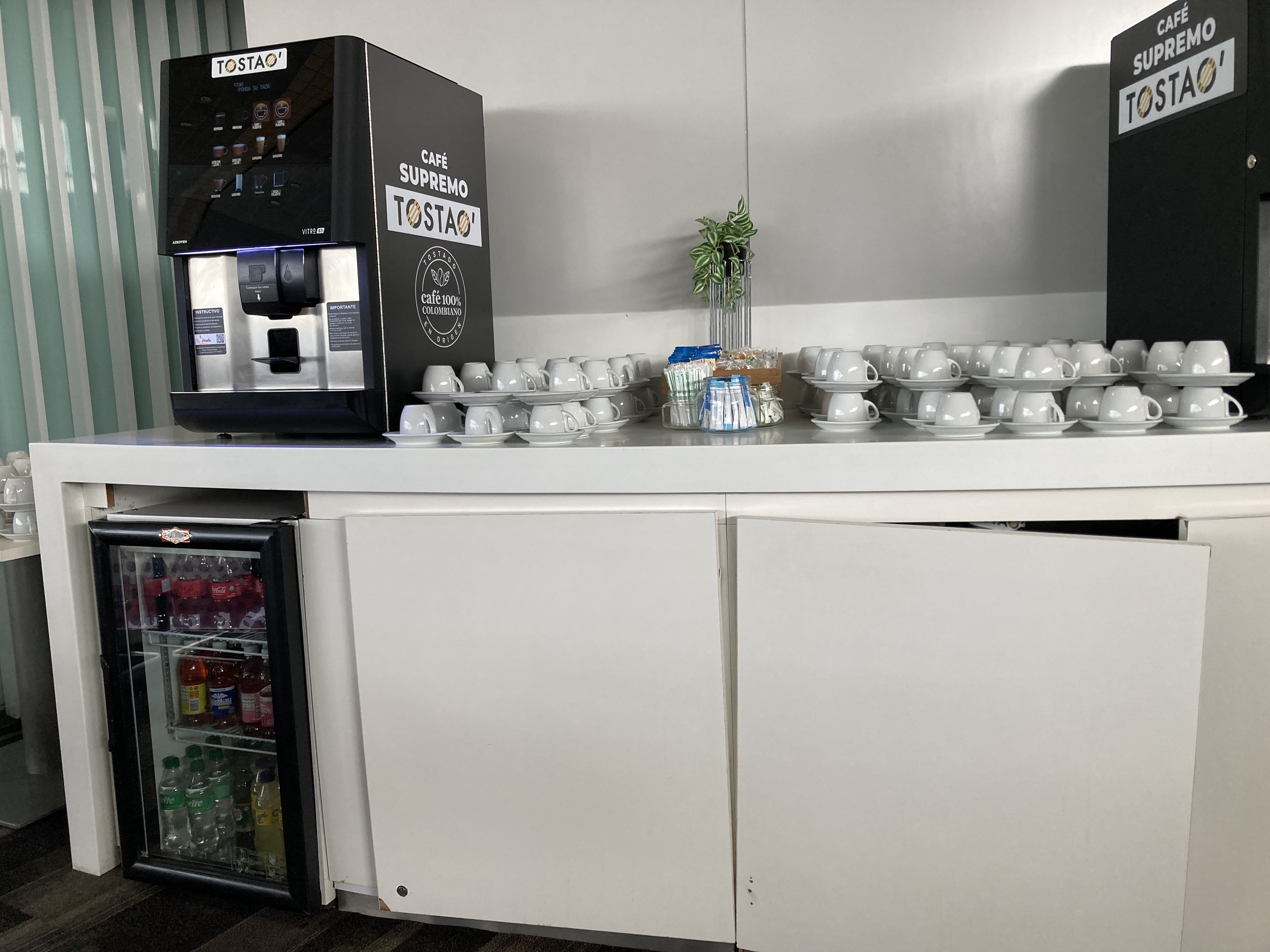 Avianca lounge Bogota BOG coffee machines