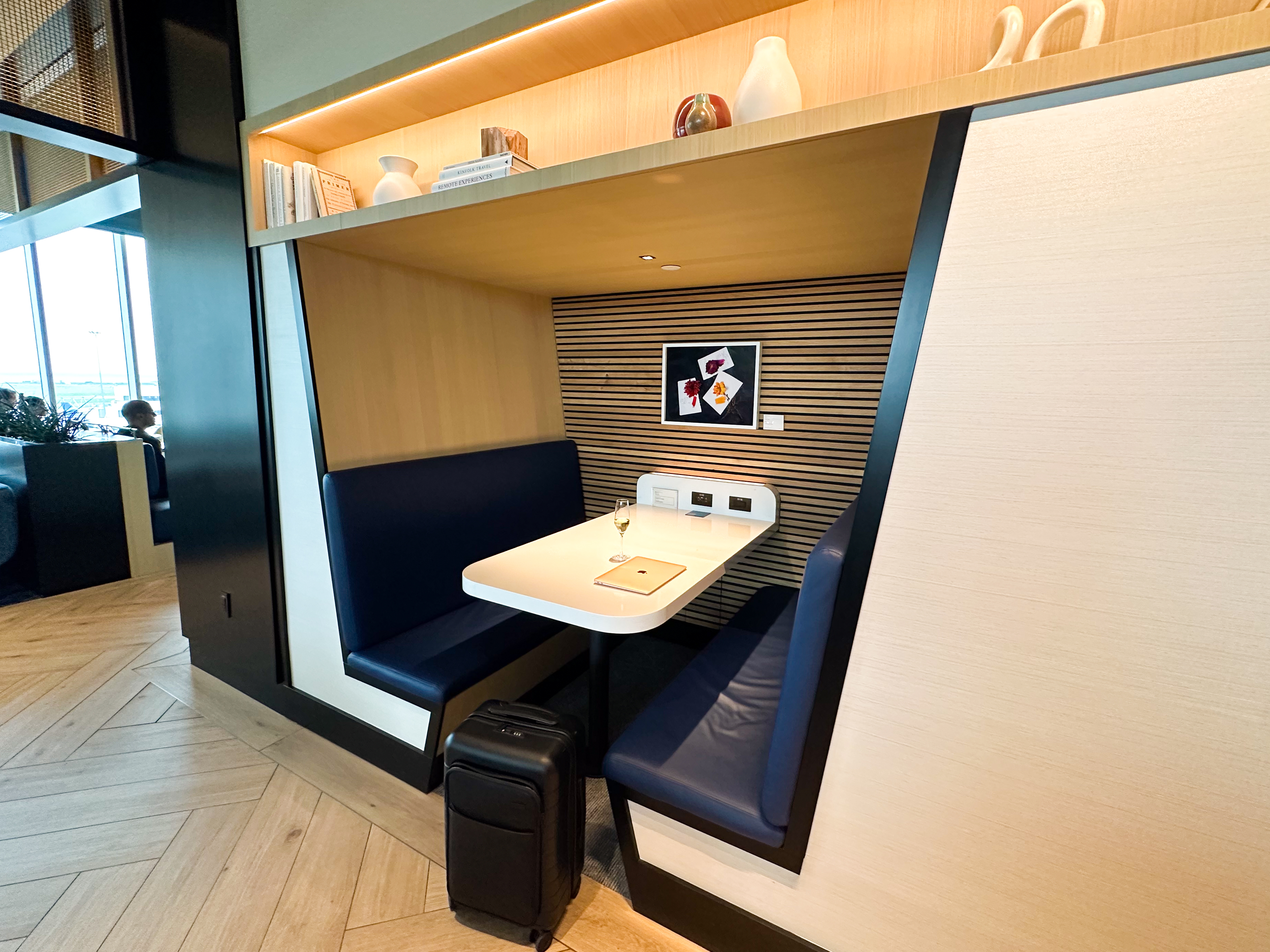 Chase Saphire Lounge Booth