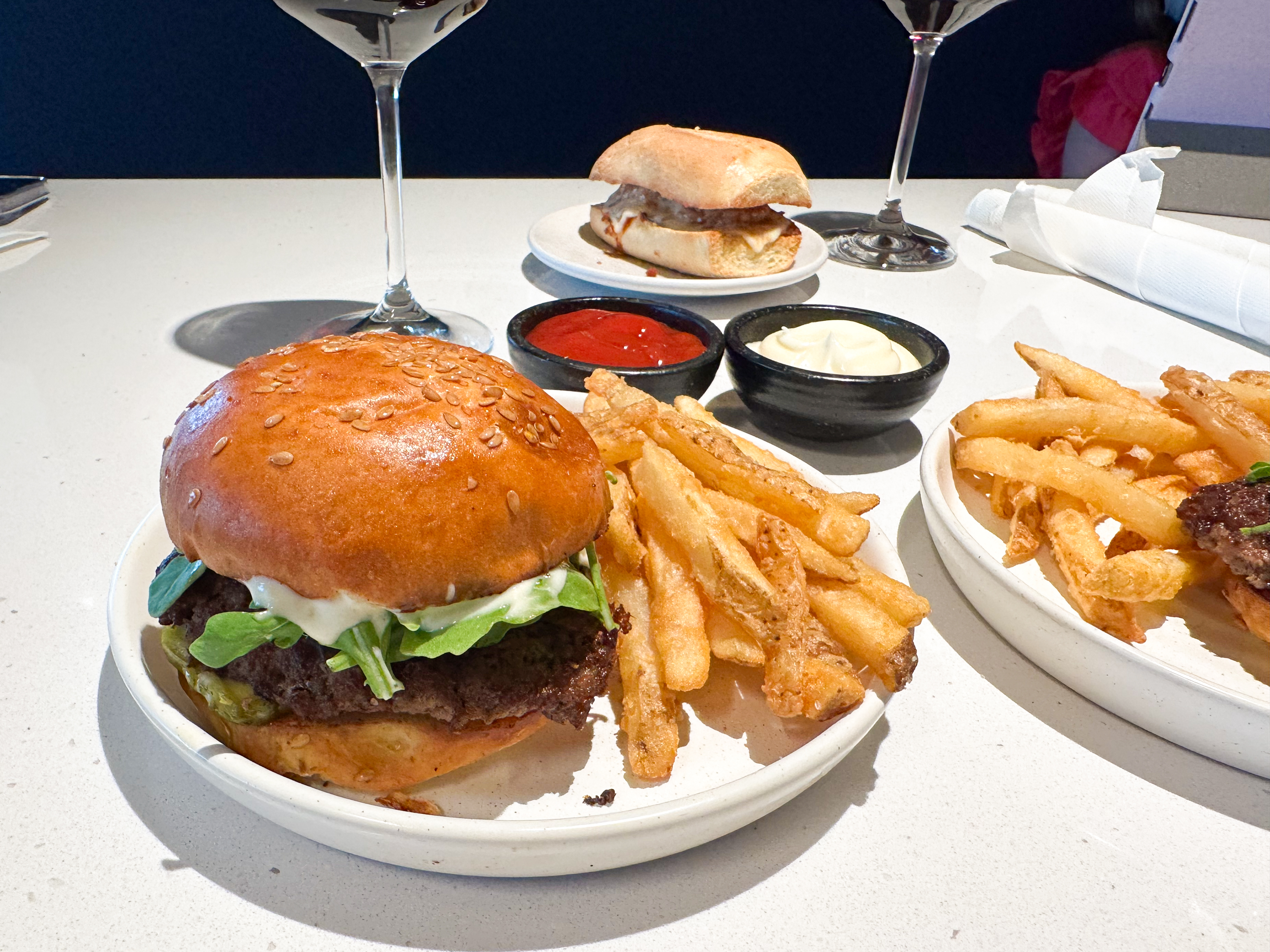 Chase Sapphire Lounge Boston burger