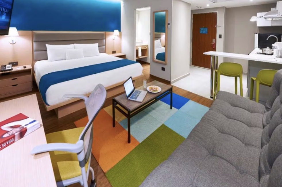 City Express Suites