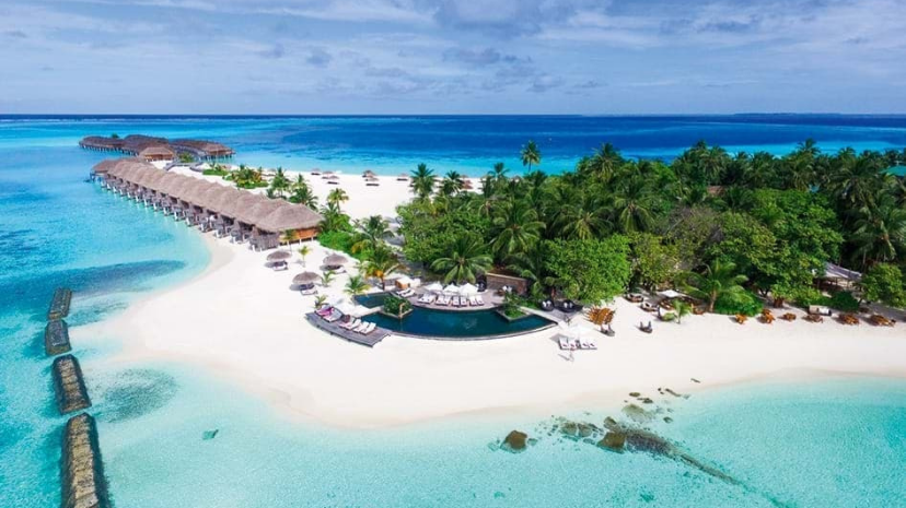 Constance Moofushi Constance Moofushi