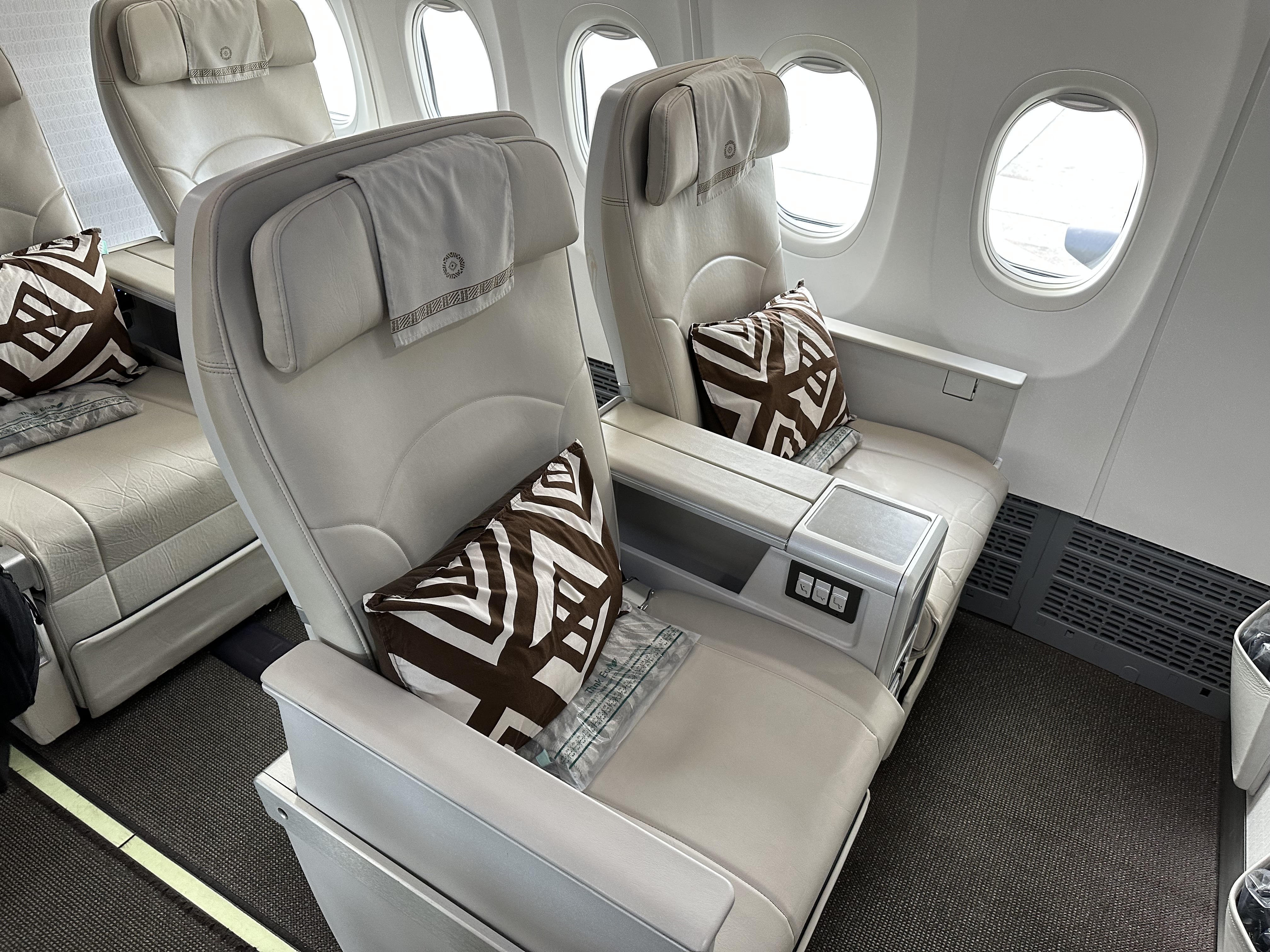 FIji Airways NAN MEL Bulkhead Seats FIji Airways NAN MEL Bulkhead Seats