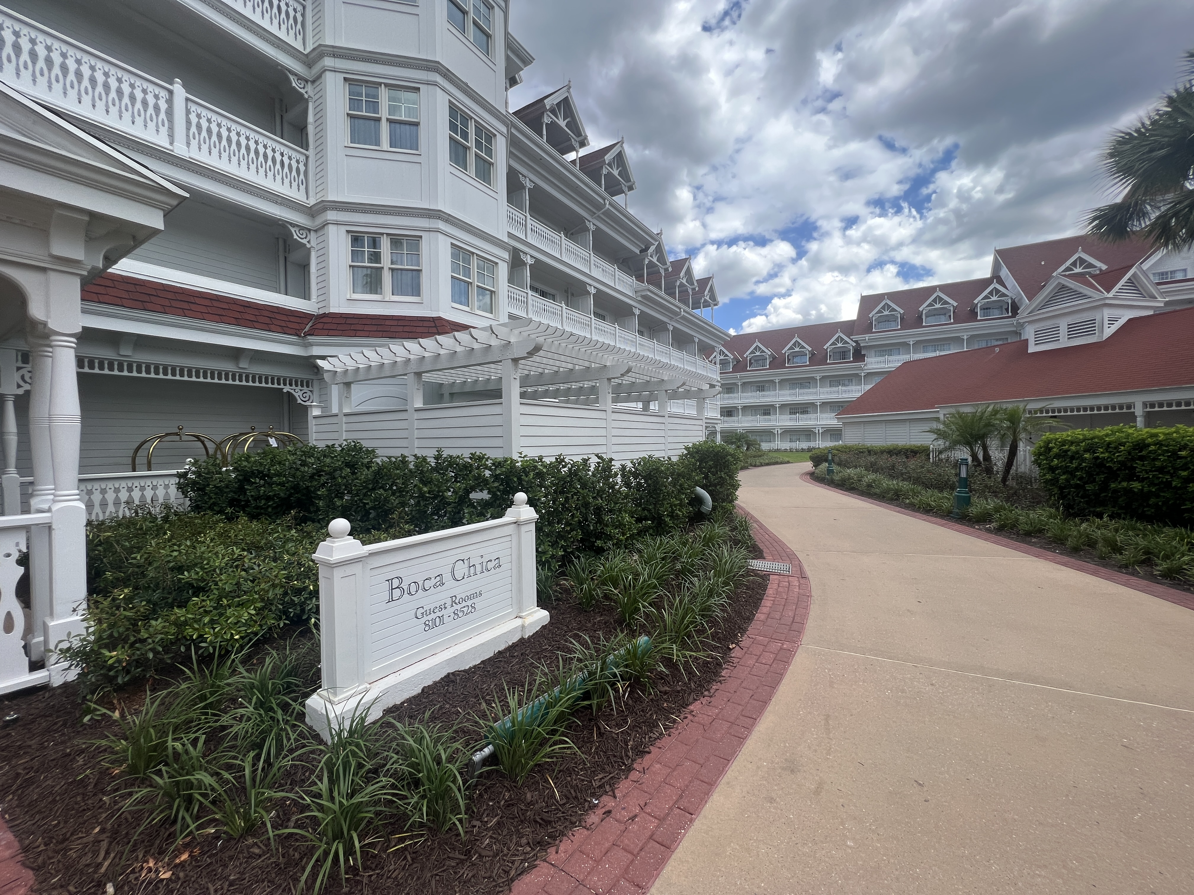 Grand Floridian Boca Chica Bldg Entrance