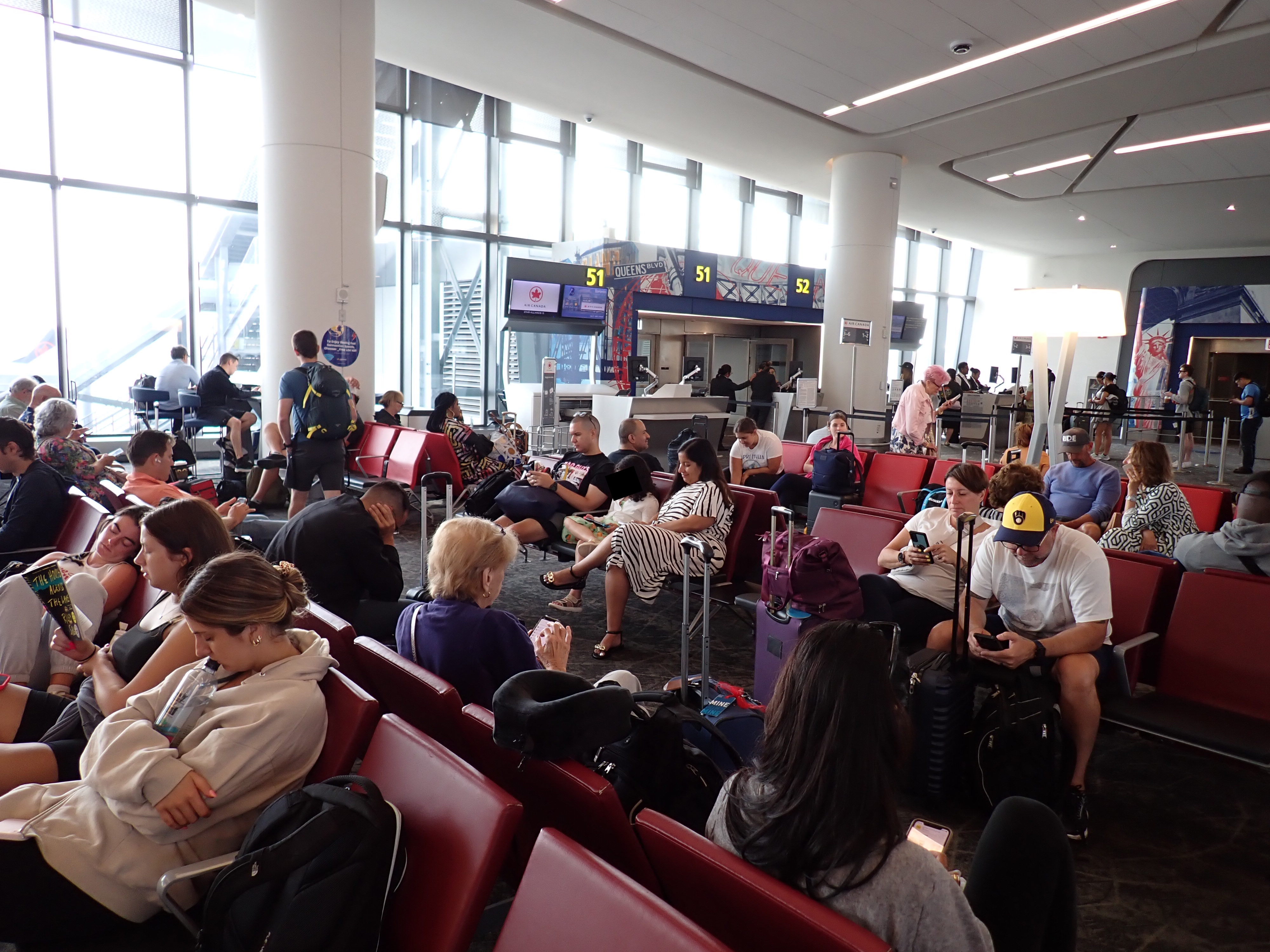 LGA Terminal B Gate 51 LGA Terminal B Gate 51
