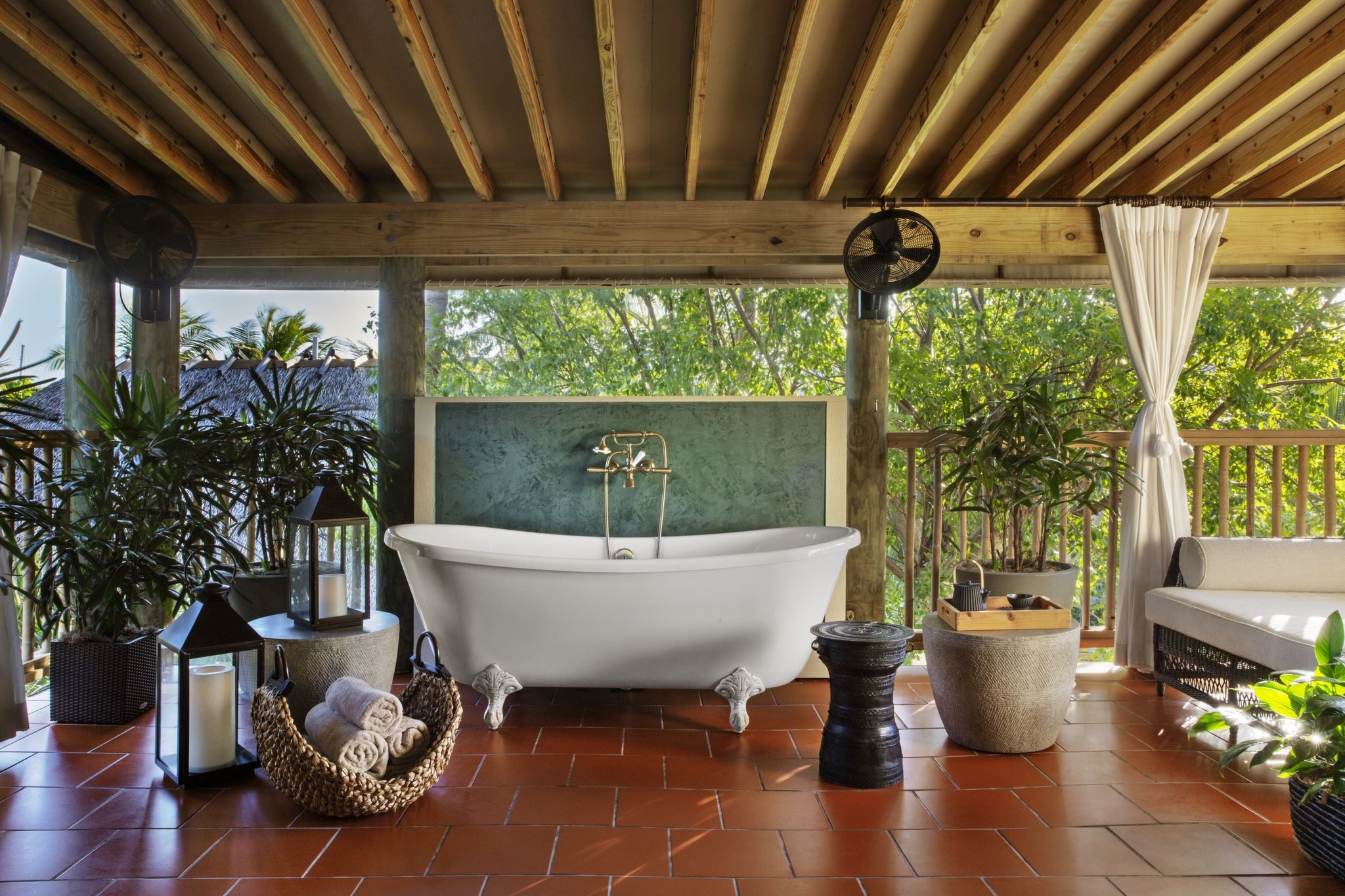 Little Palm Island outdoor tub Little Palm Island outdoor tub