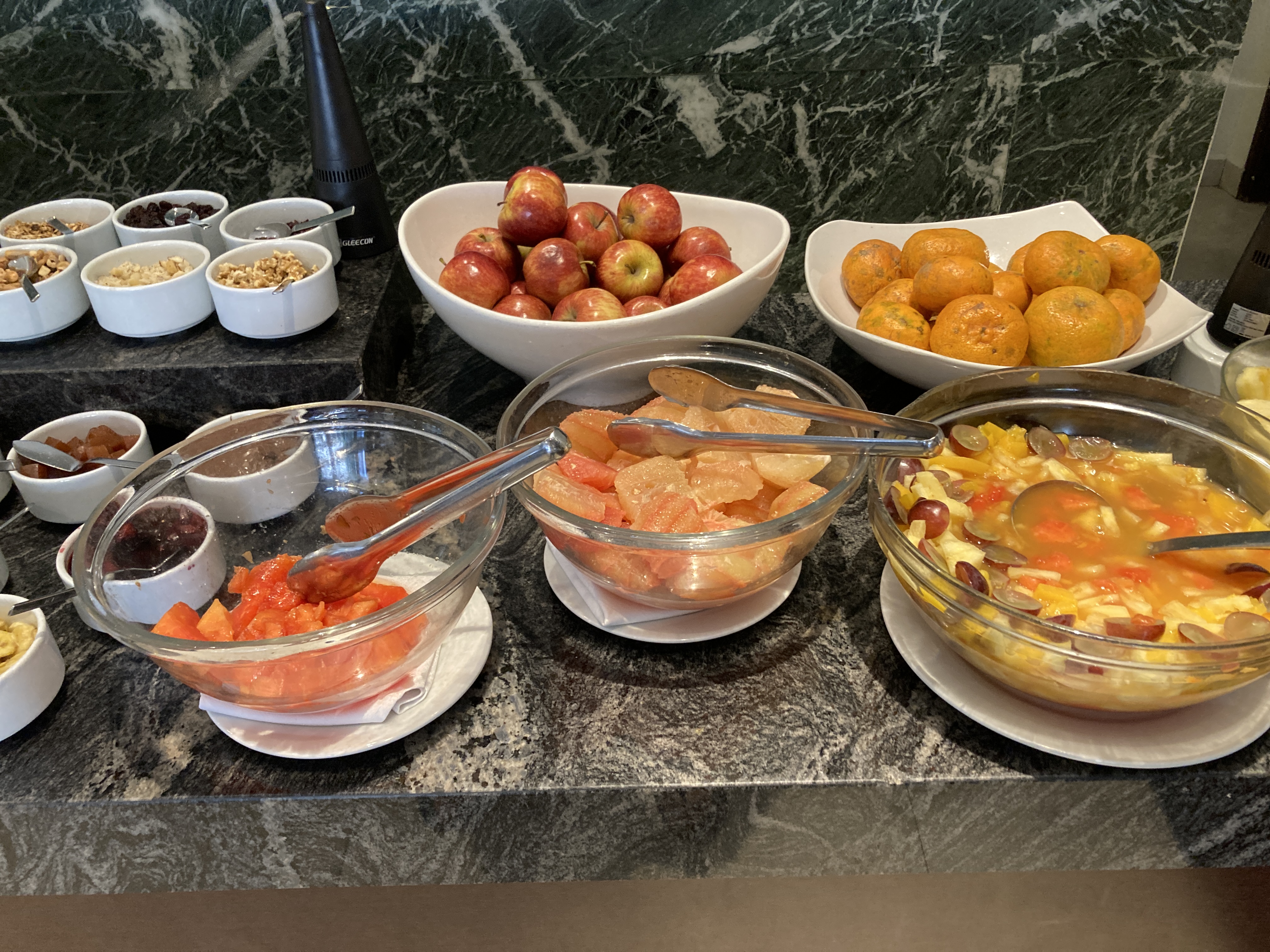 Los Tajibos Tribute Portfolio Santa Cruz Bolivia La Terraza breakfast fruits Los Tajibos Tribute Portfolio Santa Cruz Bolivia La Terraza breakfast fruits