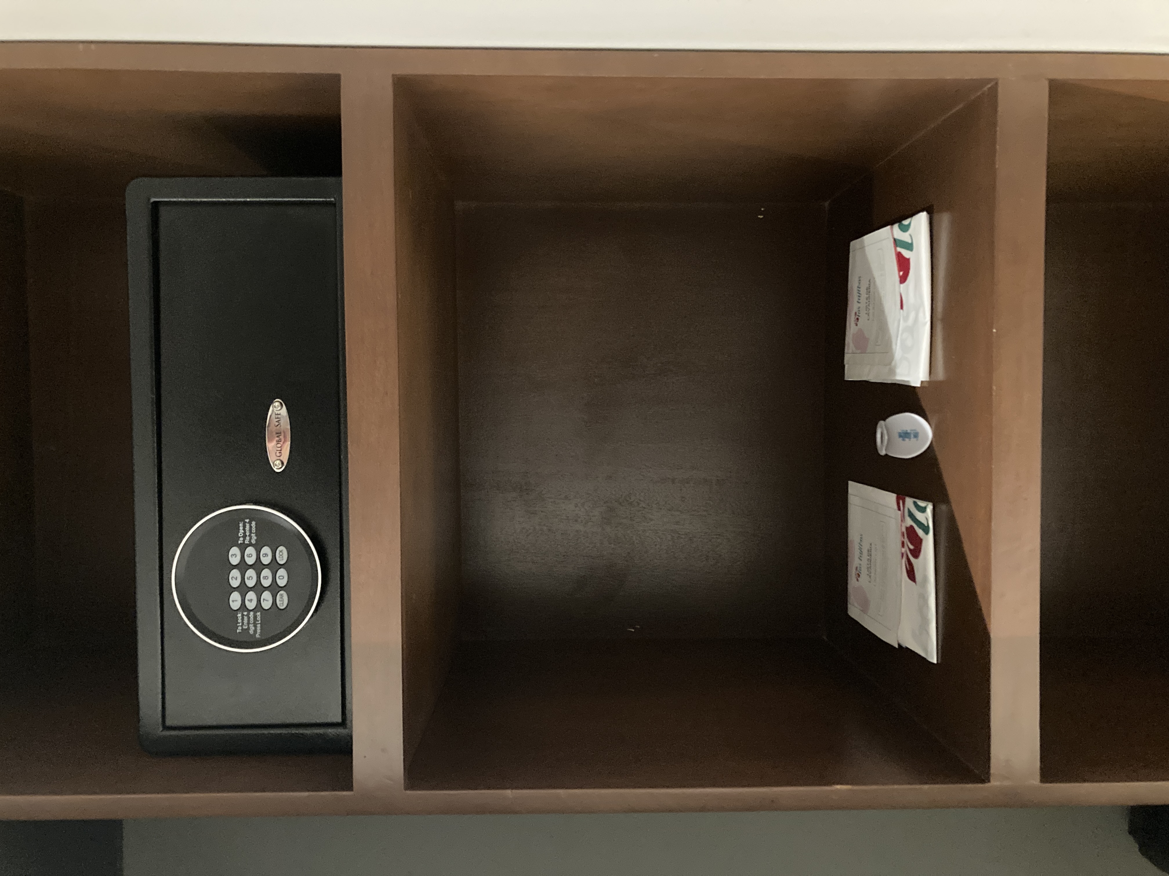 Los Tajibos Tribute Portfolio Santa Cruz Bolivia executive suite closet safe Los Tajibos Tribute Portfolio Santa Cruz Bolivia executive suite closet safe