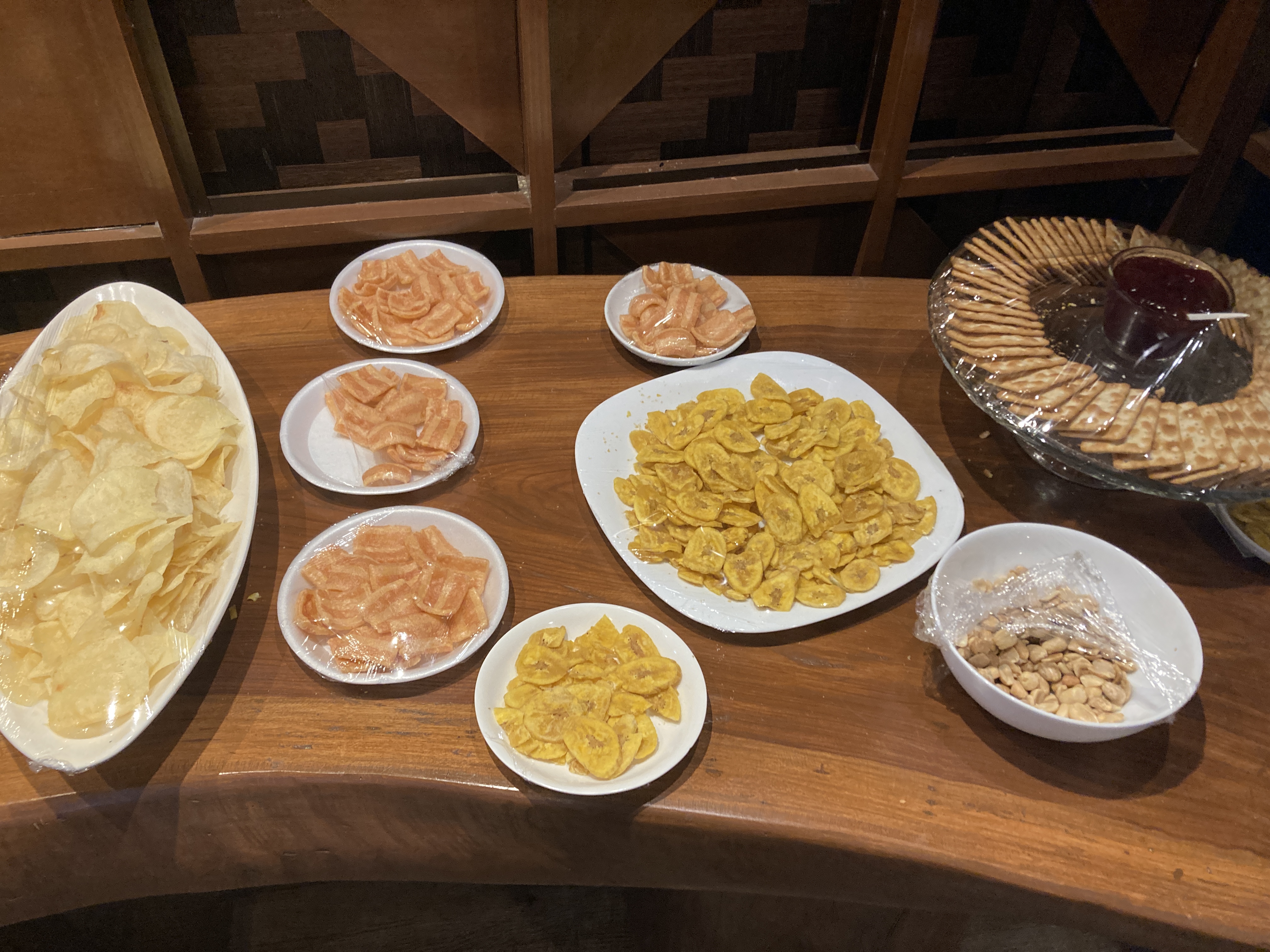 VIP Lounge Santa Cruz de la Sierra buffet chips