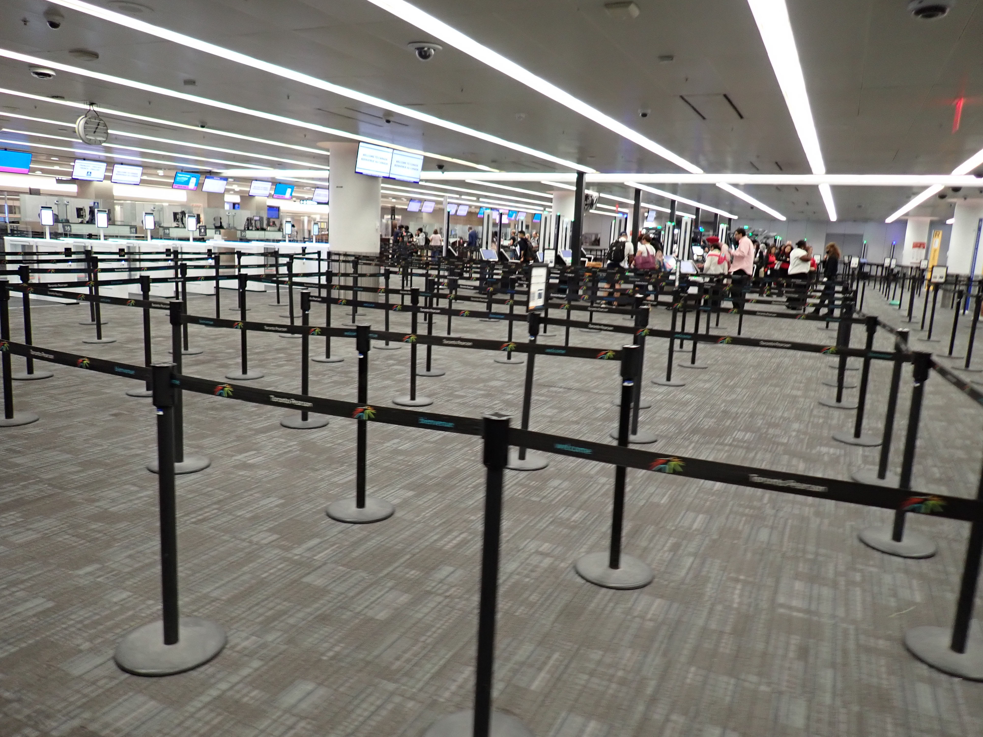 YYZ customs YYZ customs