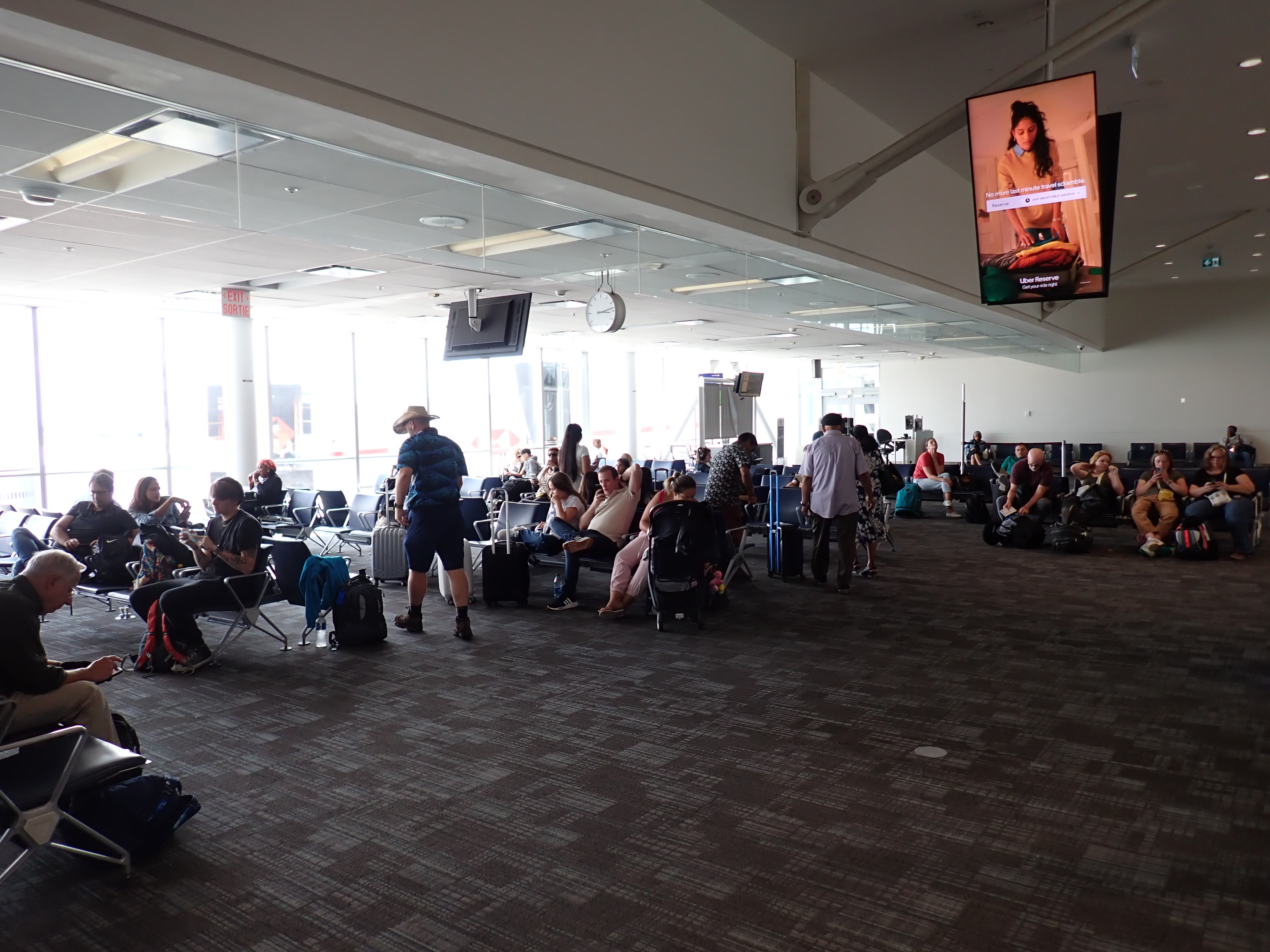 YYZ gate 51