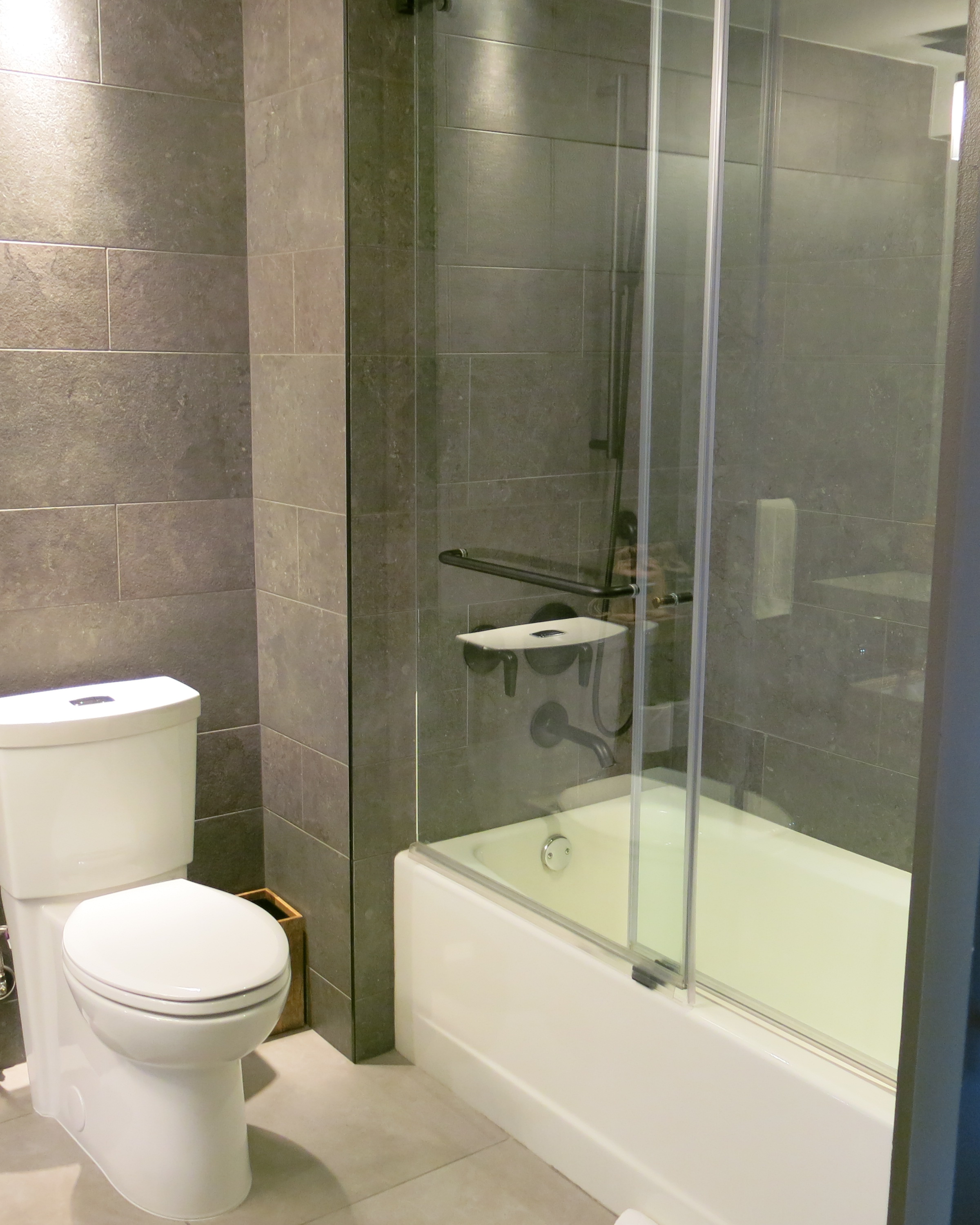 1 Hotel San Francisco shower