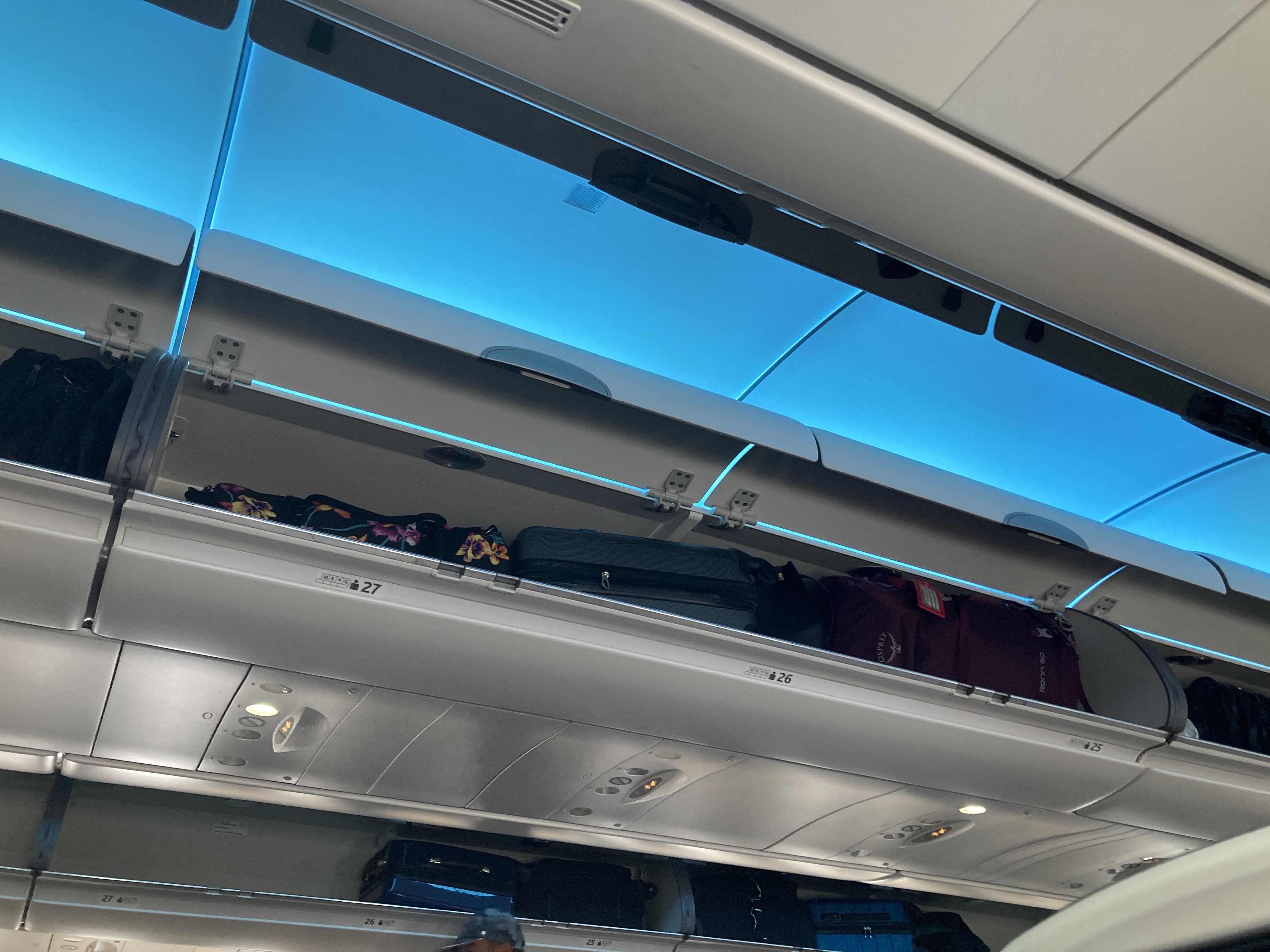 Air Canada A330 300 economy YUL LAX overhead bins Air Canada A330 300 economy YUL LAX overhead bins
