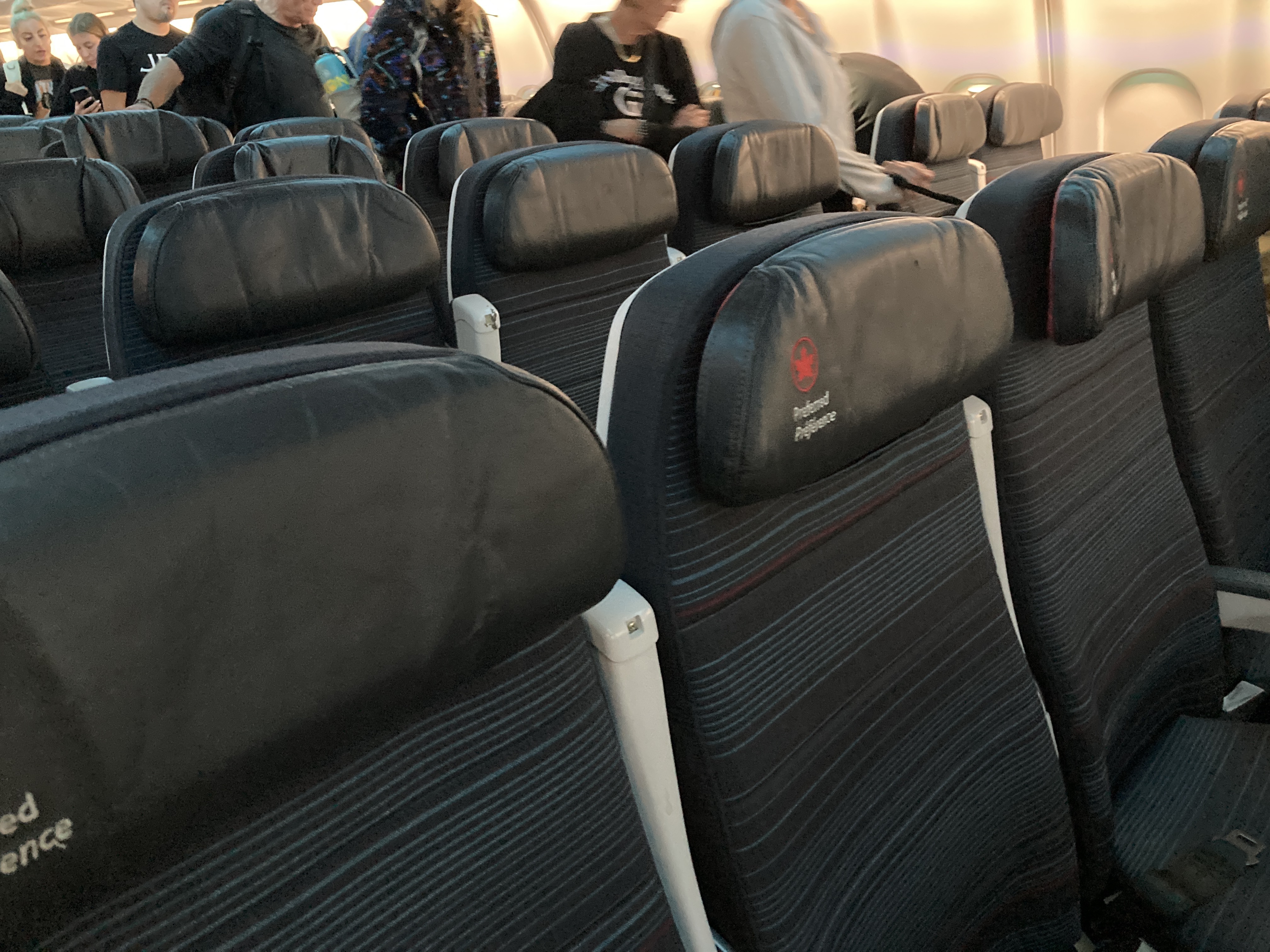Air Canada A330 300 economy YUL LAX preferred seats at front Air Canada A330 300 economy YUL LAX preferred seats at front