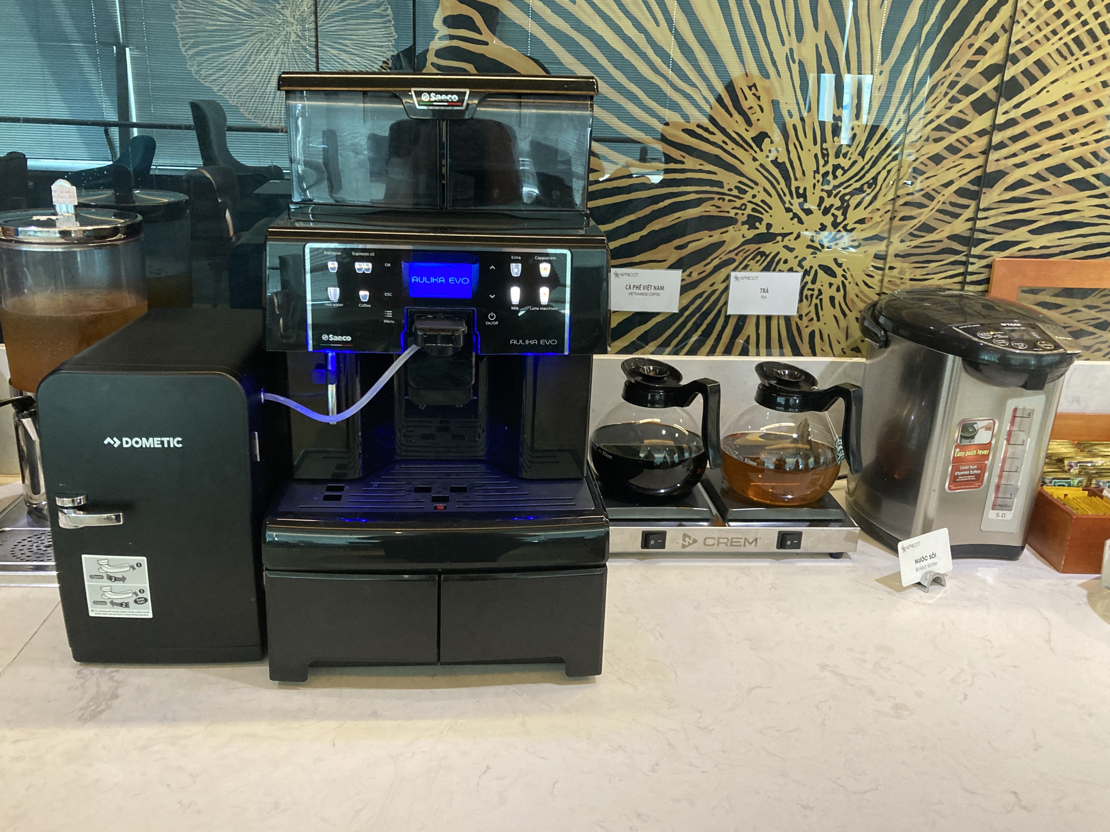 Apricot Business Lounge SGN coffee