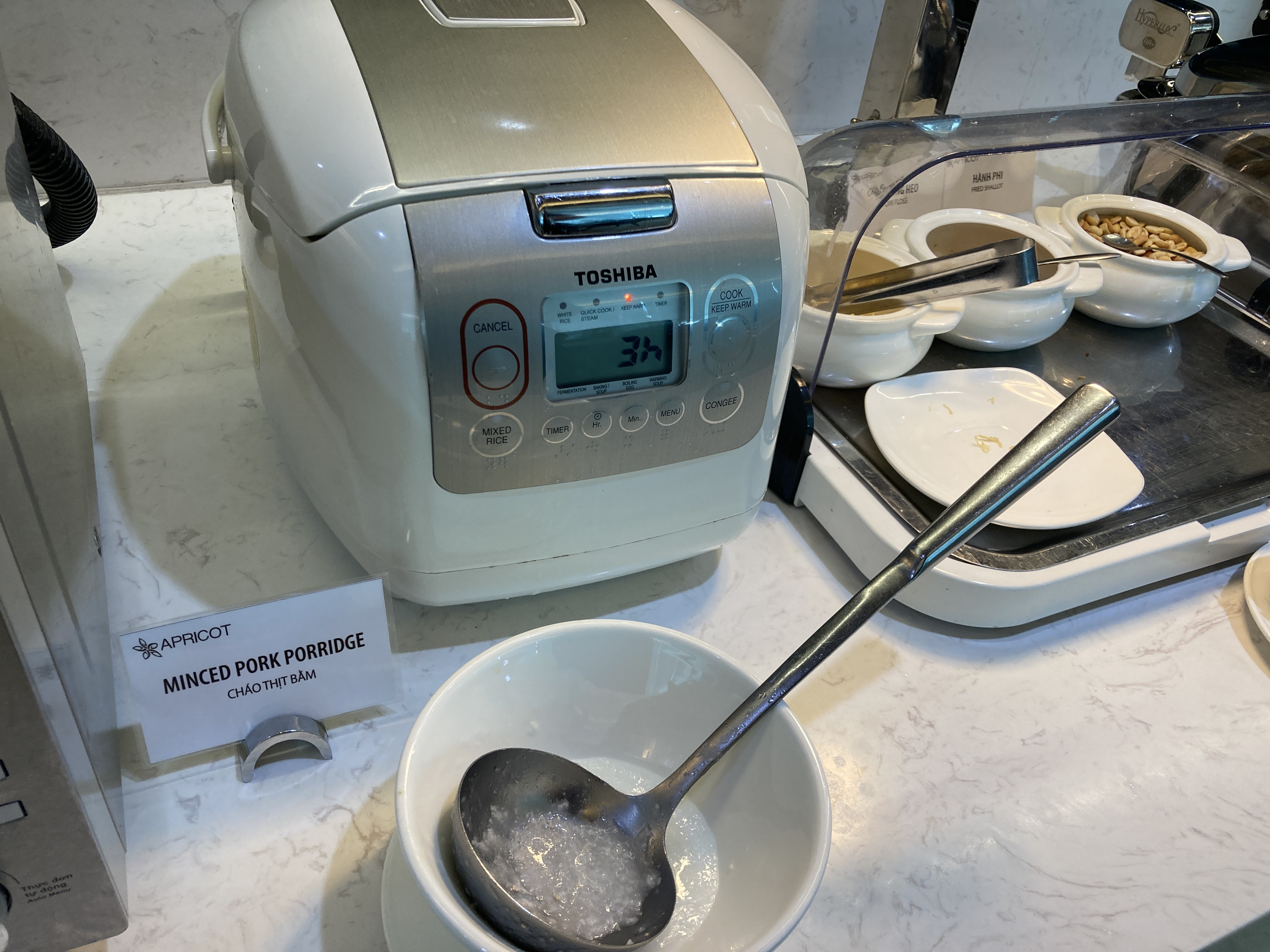 Apricot Business Lounge SGN porridge