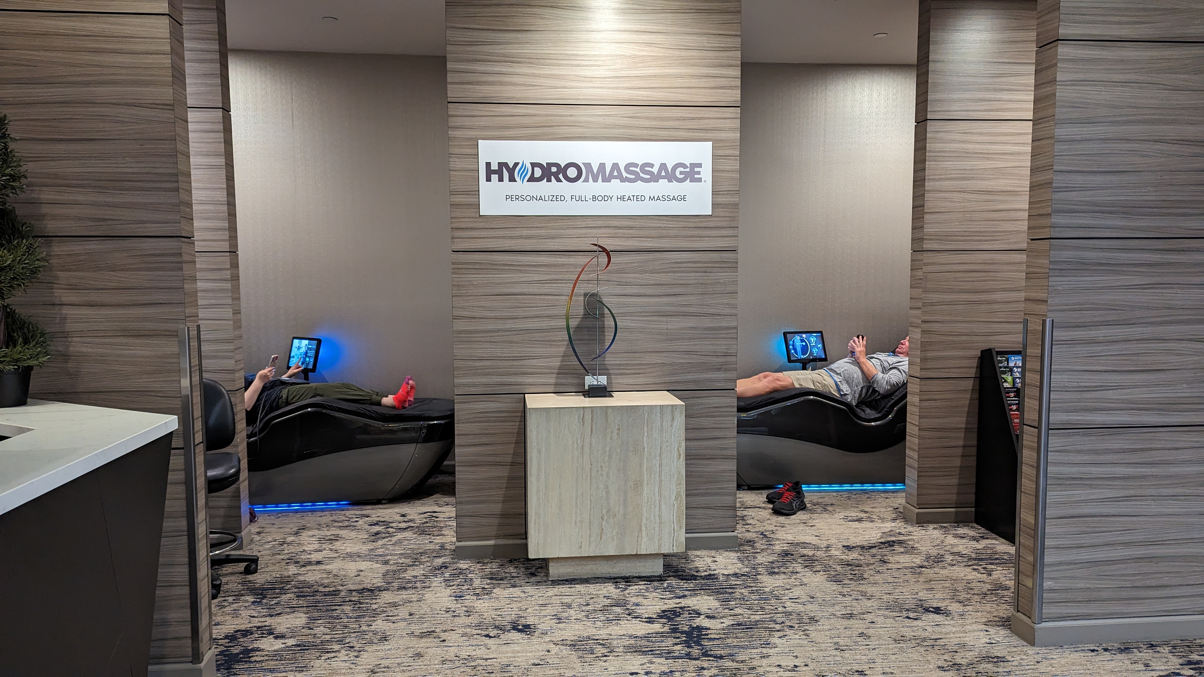 Hilton Los Angeles Universal City amenities Hydromassage Hilton Los Angeles Universal City amenities Hydromassage