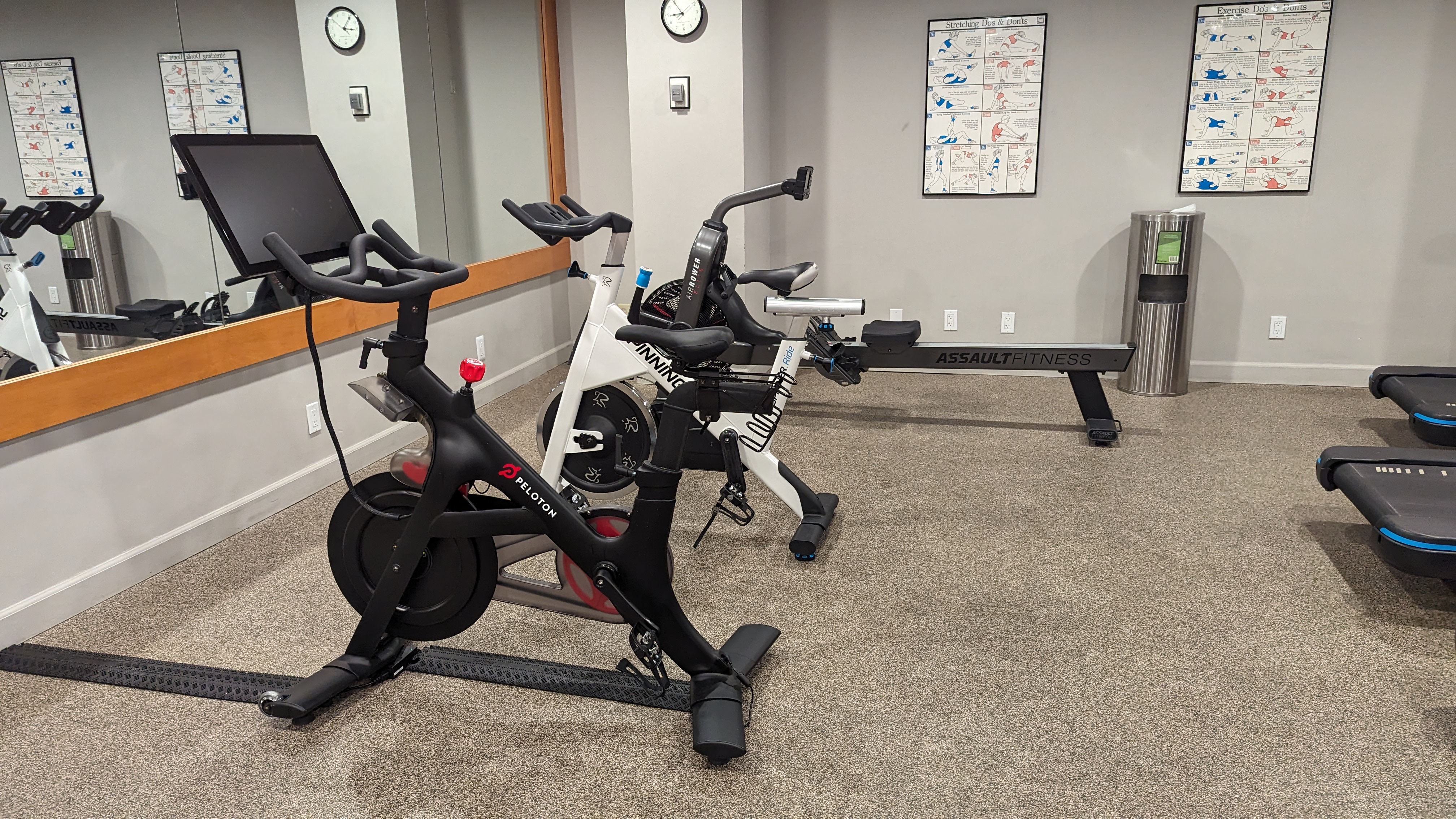 Hilton Los Angeles Universal City amenities fitness center bikes Hilton Los Angeles Universal City amenities fitness center bikes