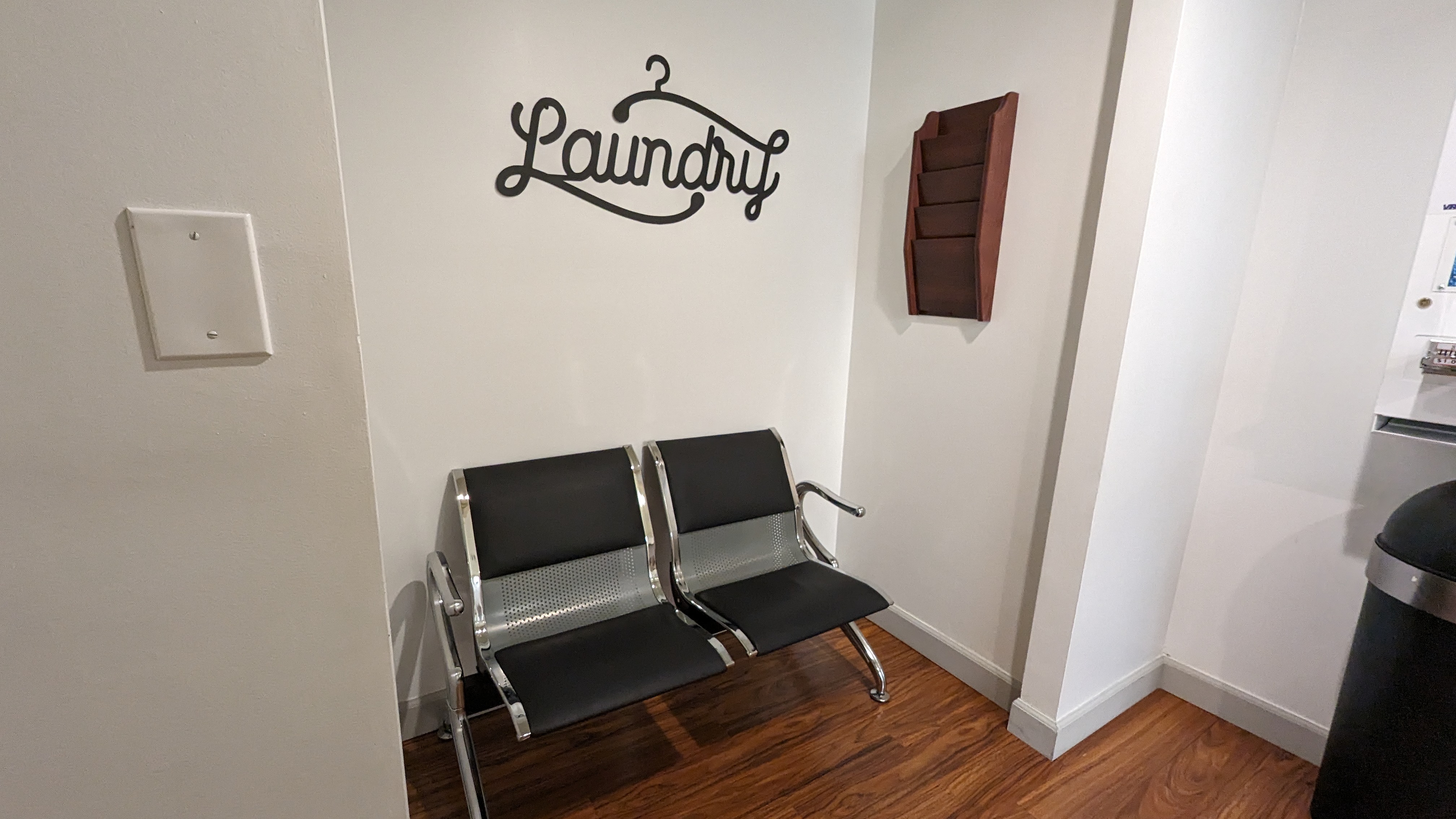 Hilton Los Angeles Universal City amenities laundry room seating Hilton Los Angeles Universal City amenities laundry room seating