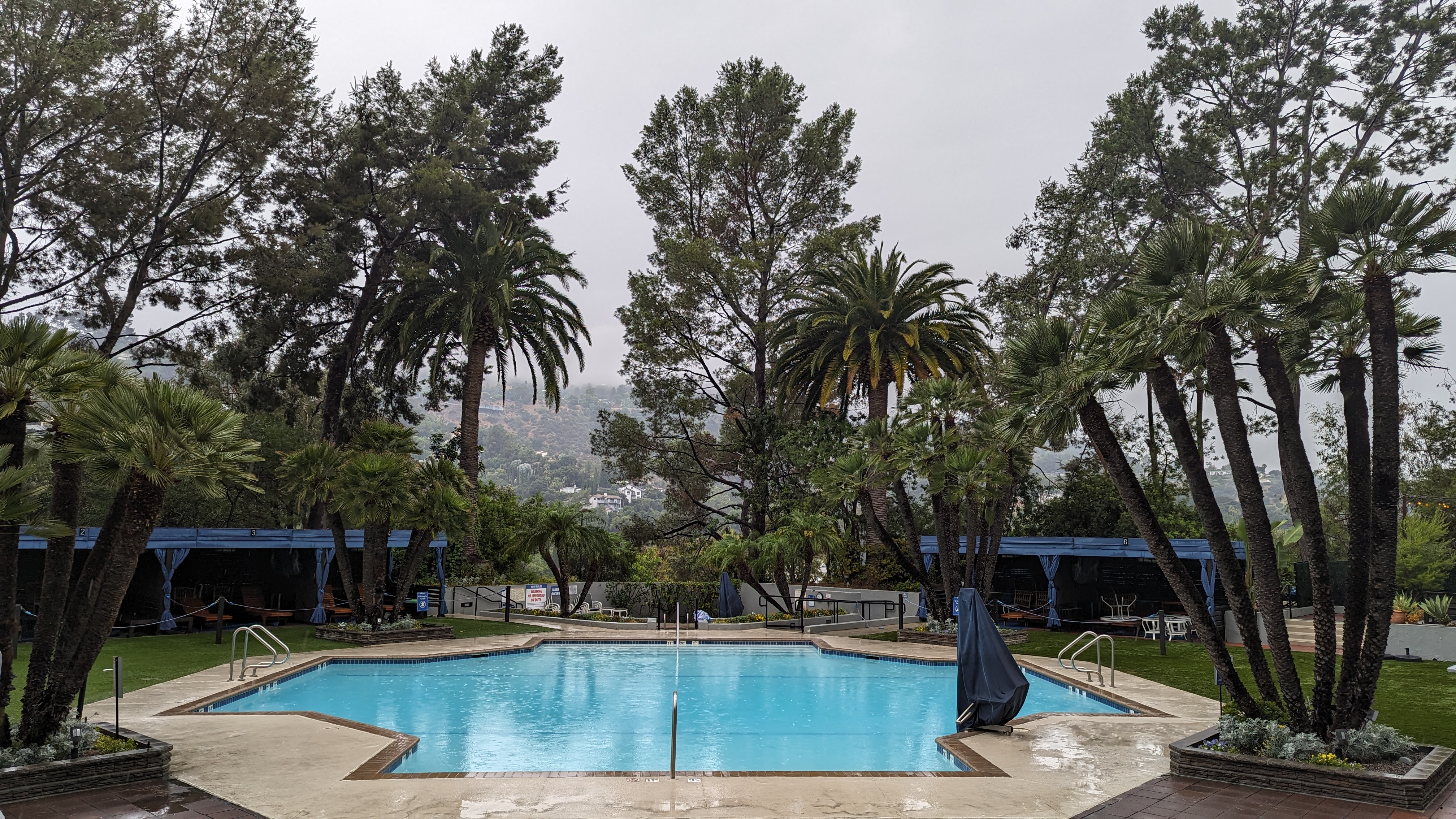 Hilton Los Angeles Universal City amenities rainy pool view Hilton Los Angeles Universal City amenities rainy pool view