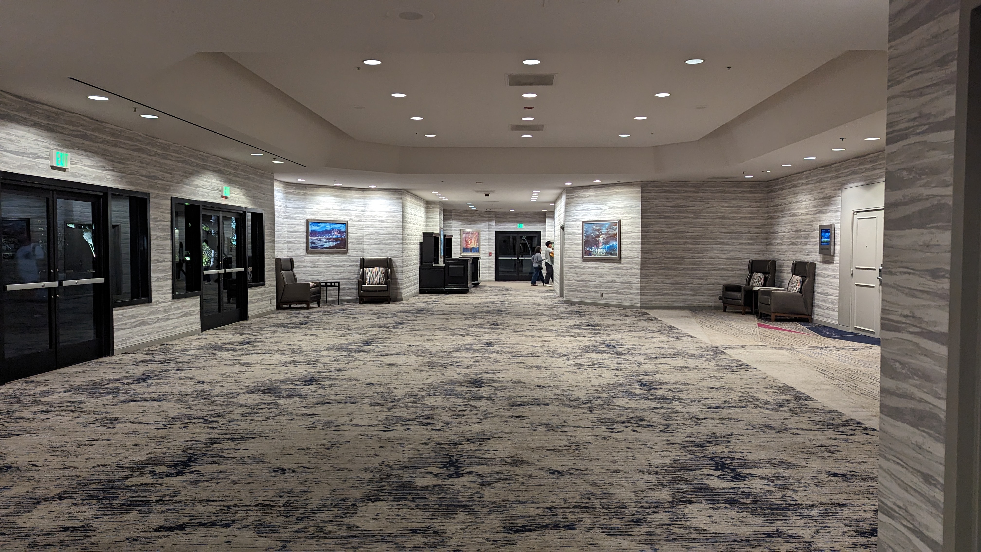 Hilton Los Angeles Universal City banquet room hallway Hilton Los Angeles Universal City banquet room hallway