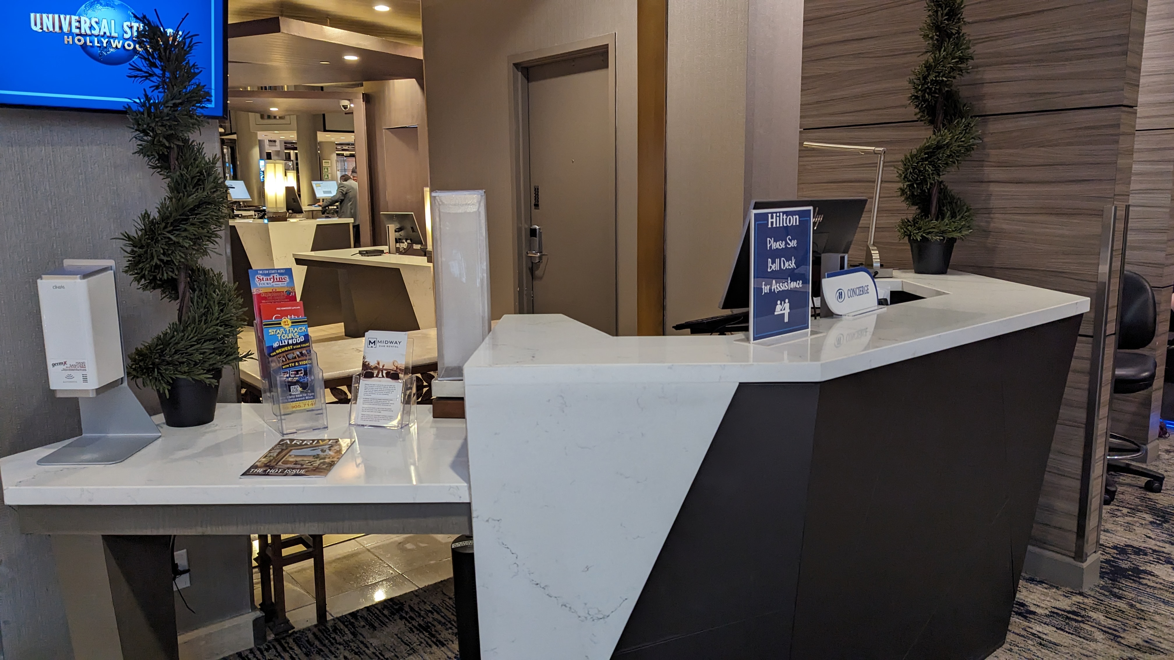 Hilton Los Angeles Universal City concierge desk Hilton Los Angeles Universal City concierge desk