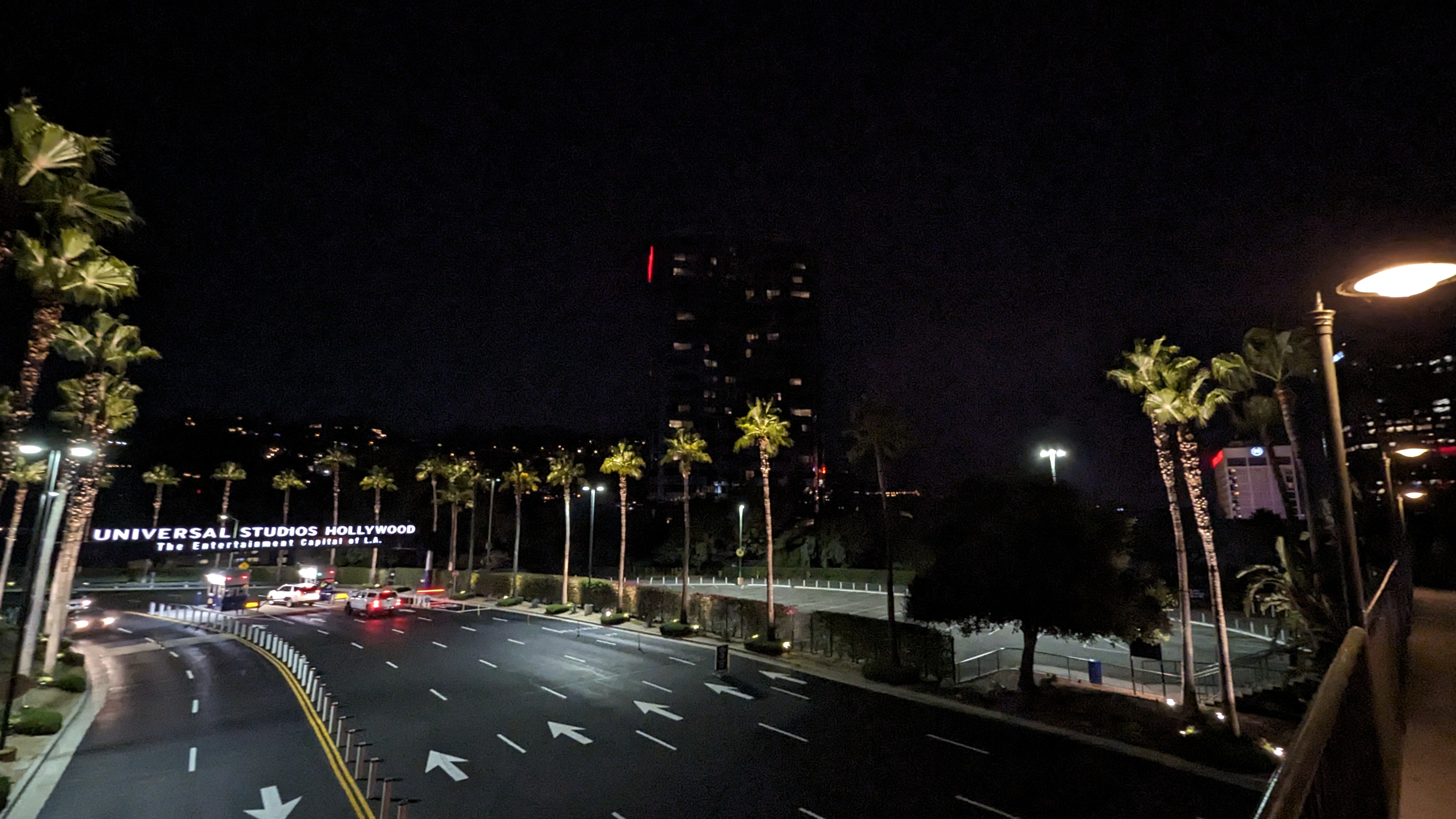 Hilton Los Angeles Universal City location Universal Studios pedestrian walkway Hilton Los Angeles Universal City location Universal Studios pedestrian walkway