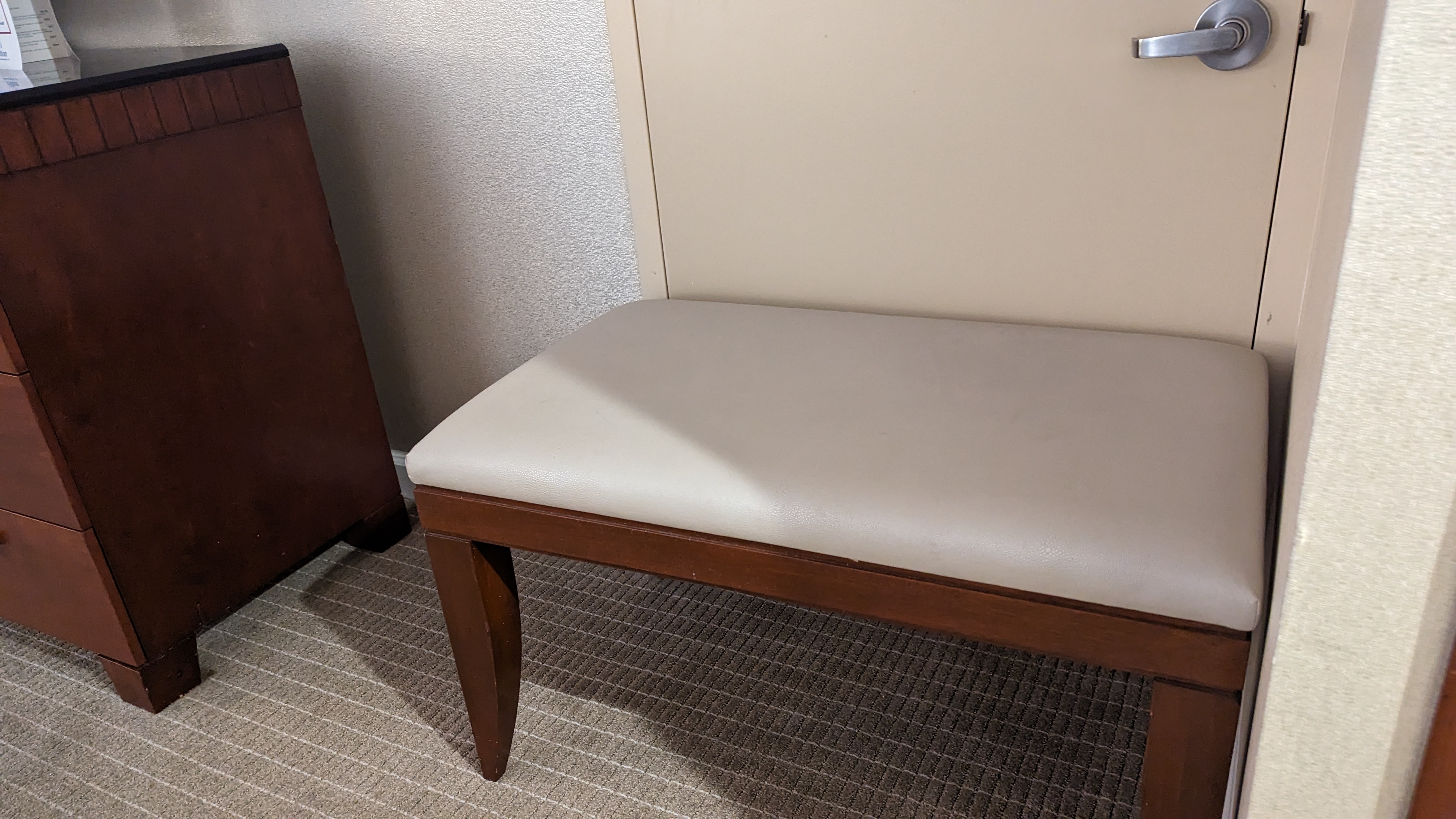 Hilton Los Angeles Universal City room stool Hilton Los Angeles Universal City room stool