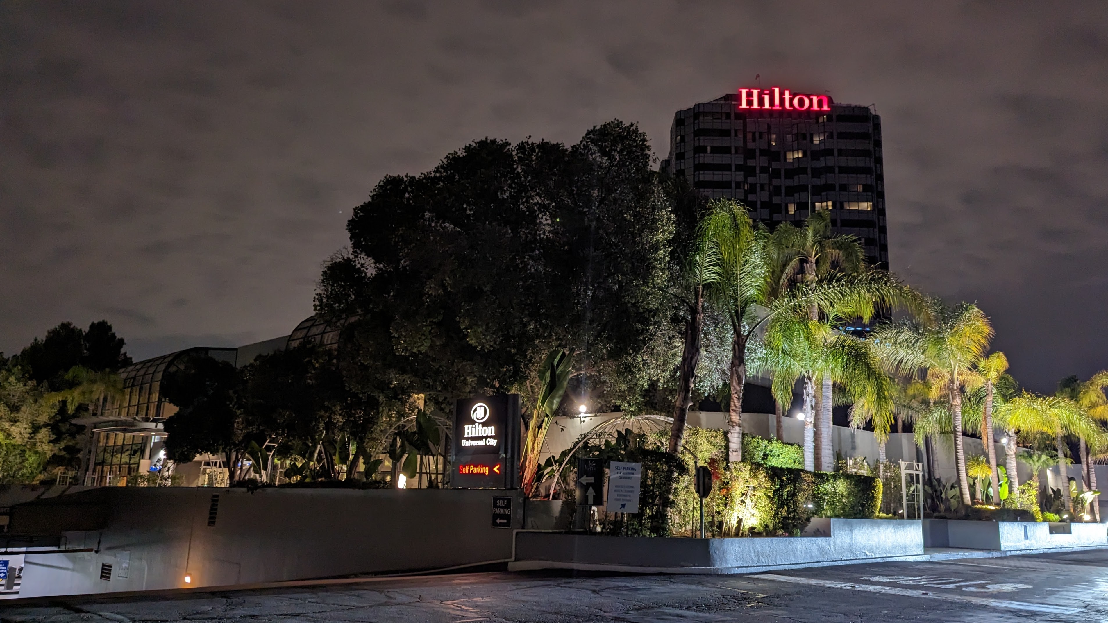 Hilton Los Angeles Universal City self parking garage entrance Hilton Los Angeles Universal City self parking garage entrance