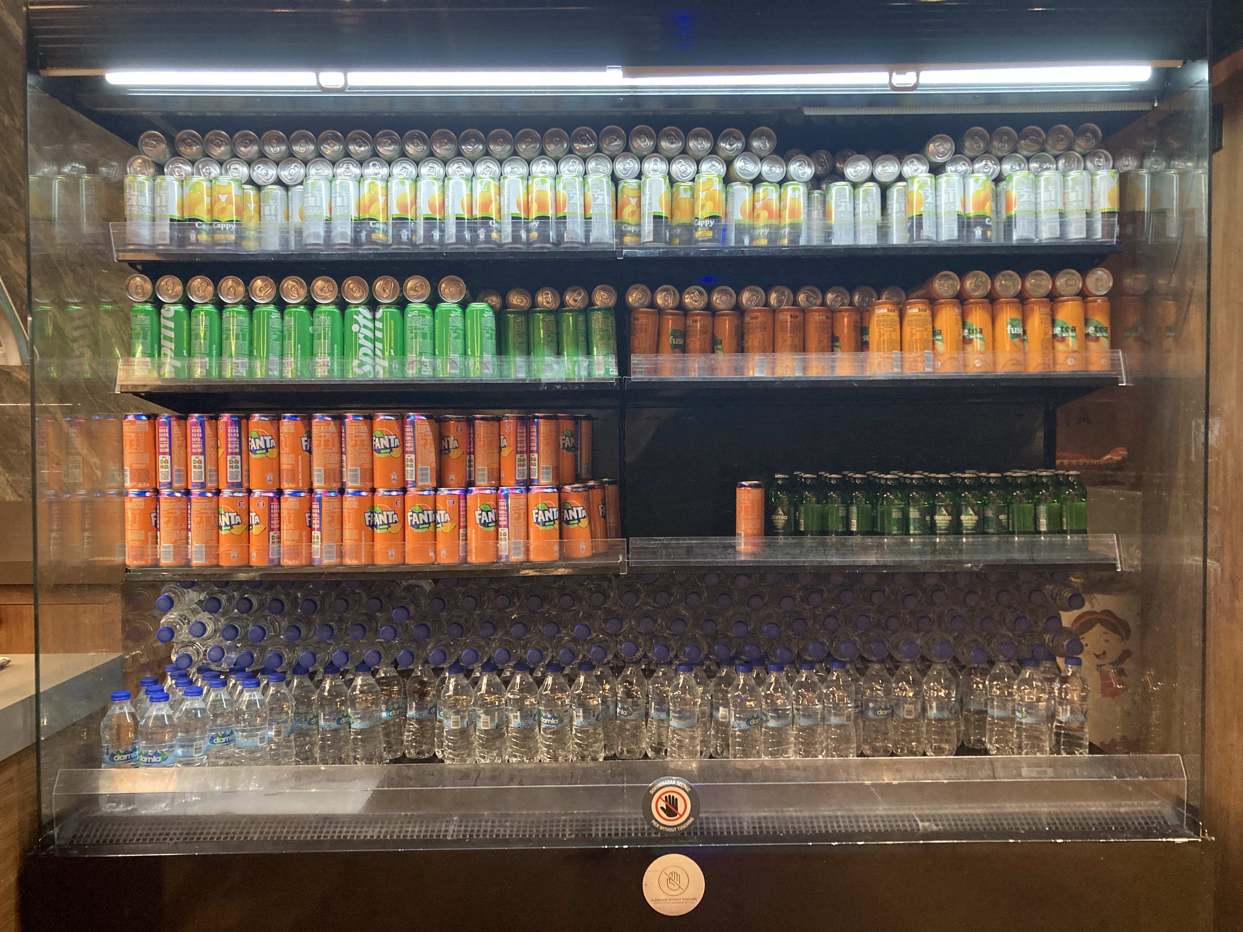 IGA Lounge IST drink cooler IGA Lounge IST drink cooler
