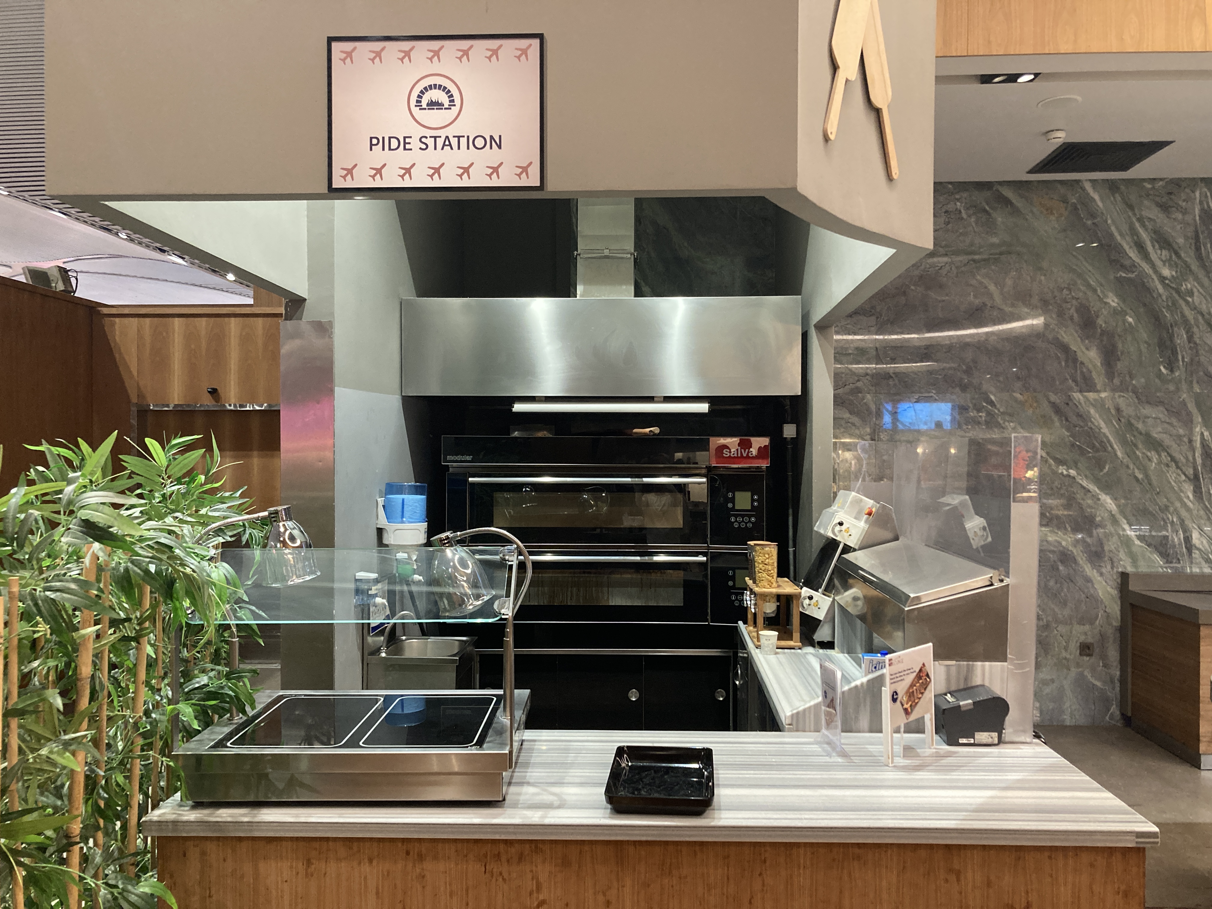 IGA Lounge IST pide station IGA Lounge IST pide station