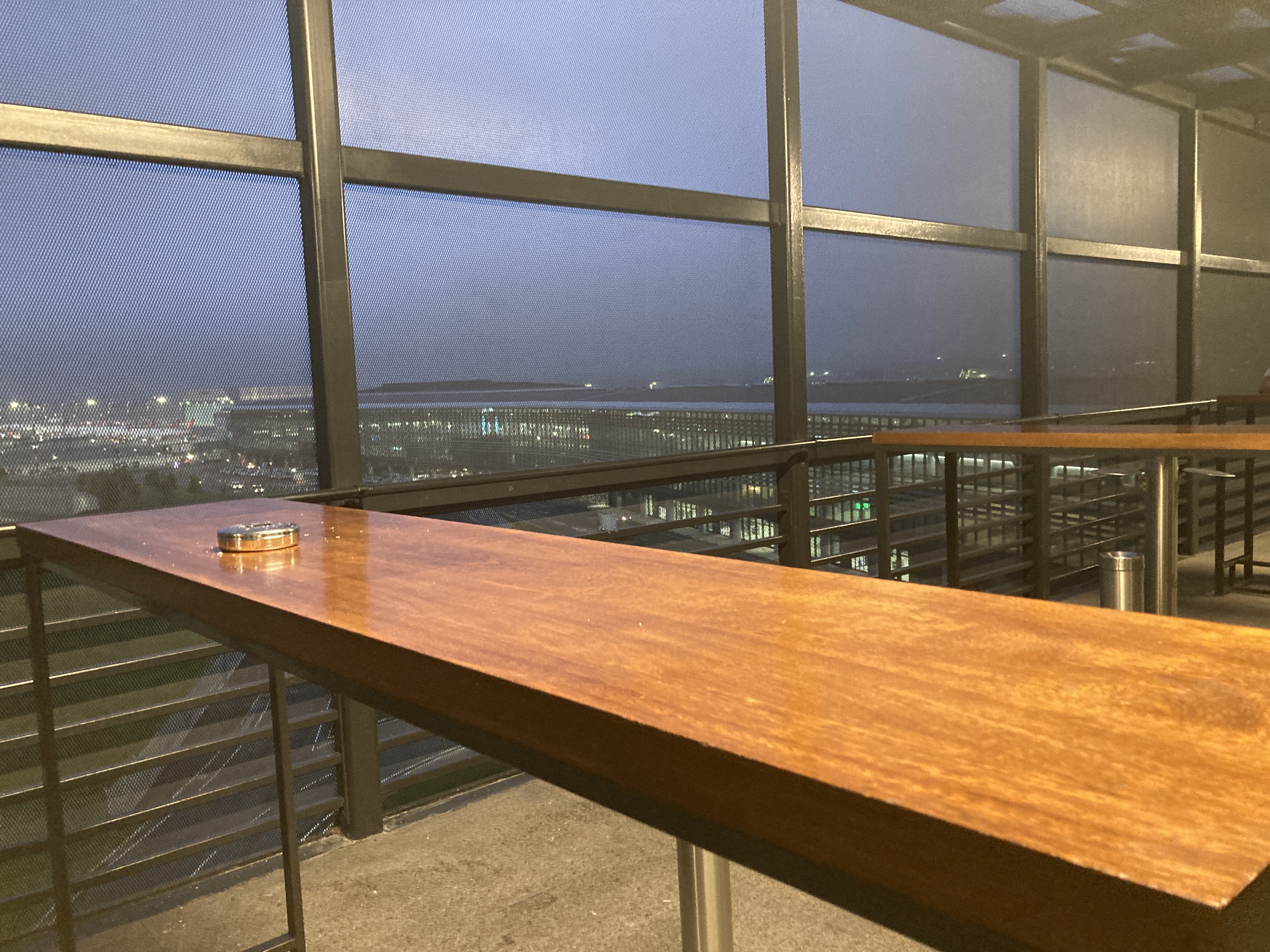 IGA Lounge IST smoking terrace IGA Lounge IST smoking terrace