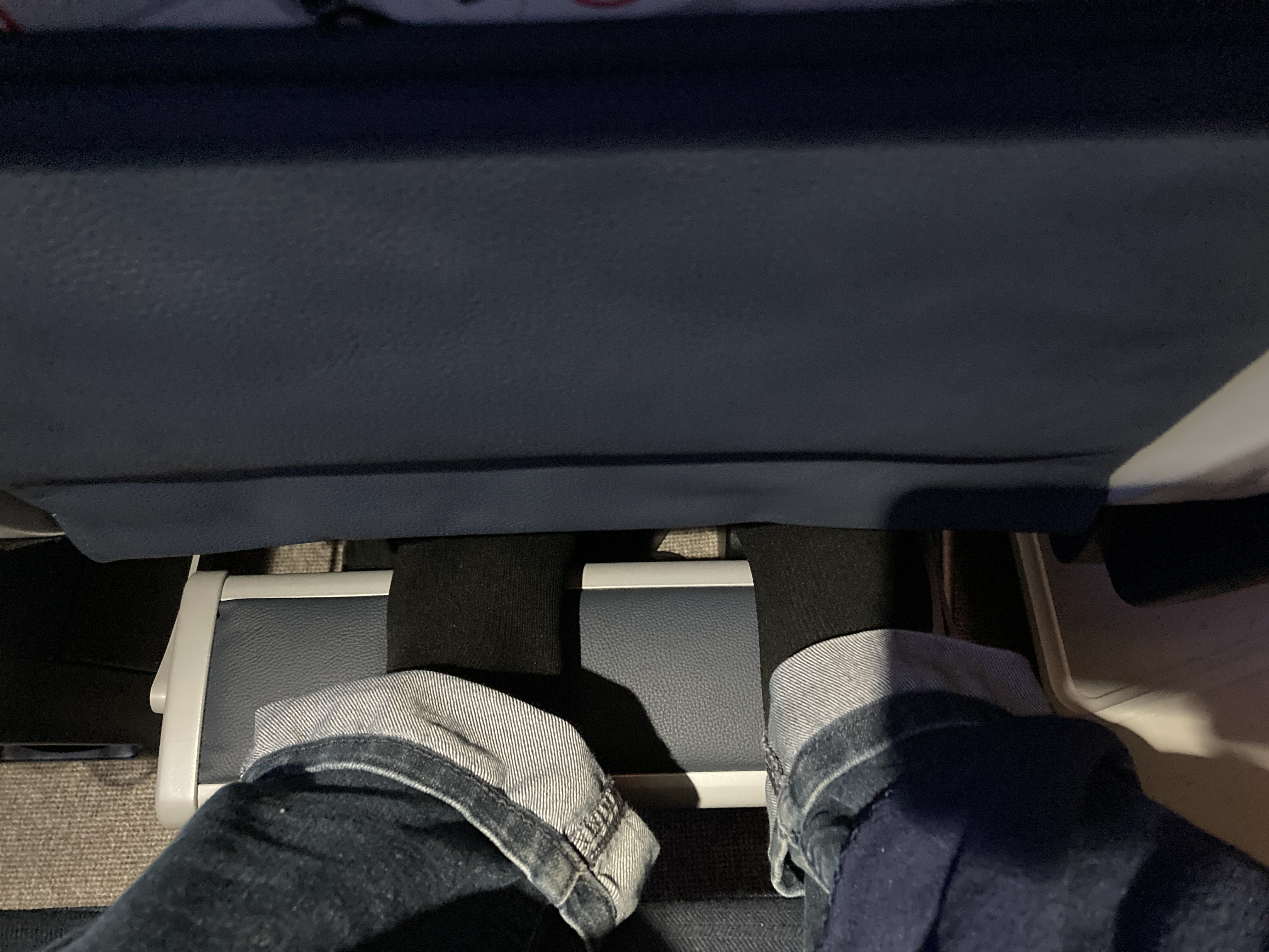 ITA premium economy foot space GRU FCO ITA premium economy foot space GRU FCO