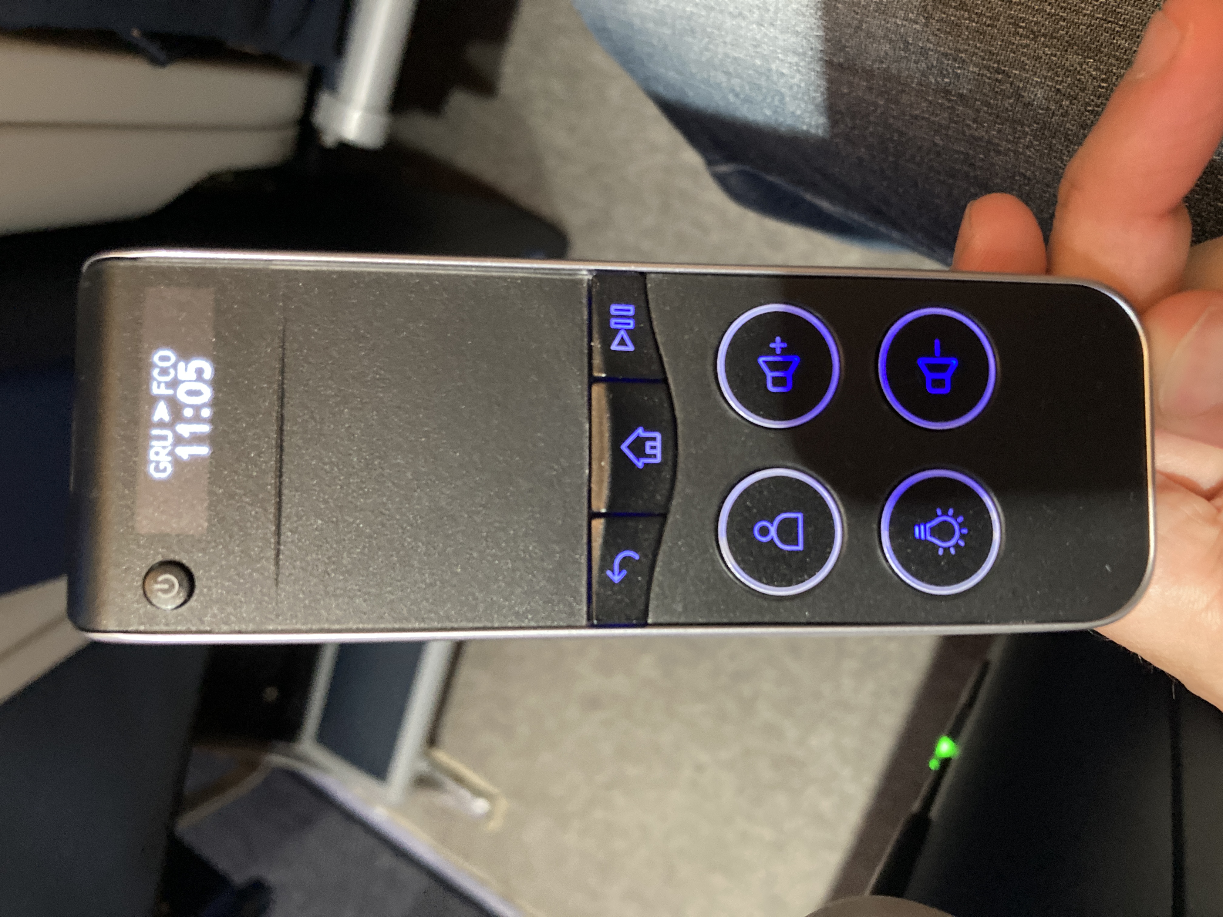 ITA premium economy remote control GRU FCO ITA premium economy remote control GRU FCO