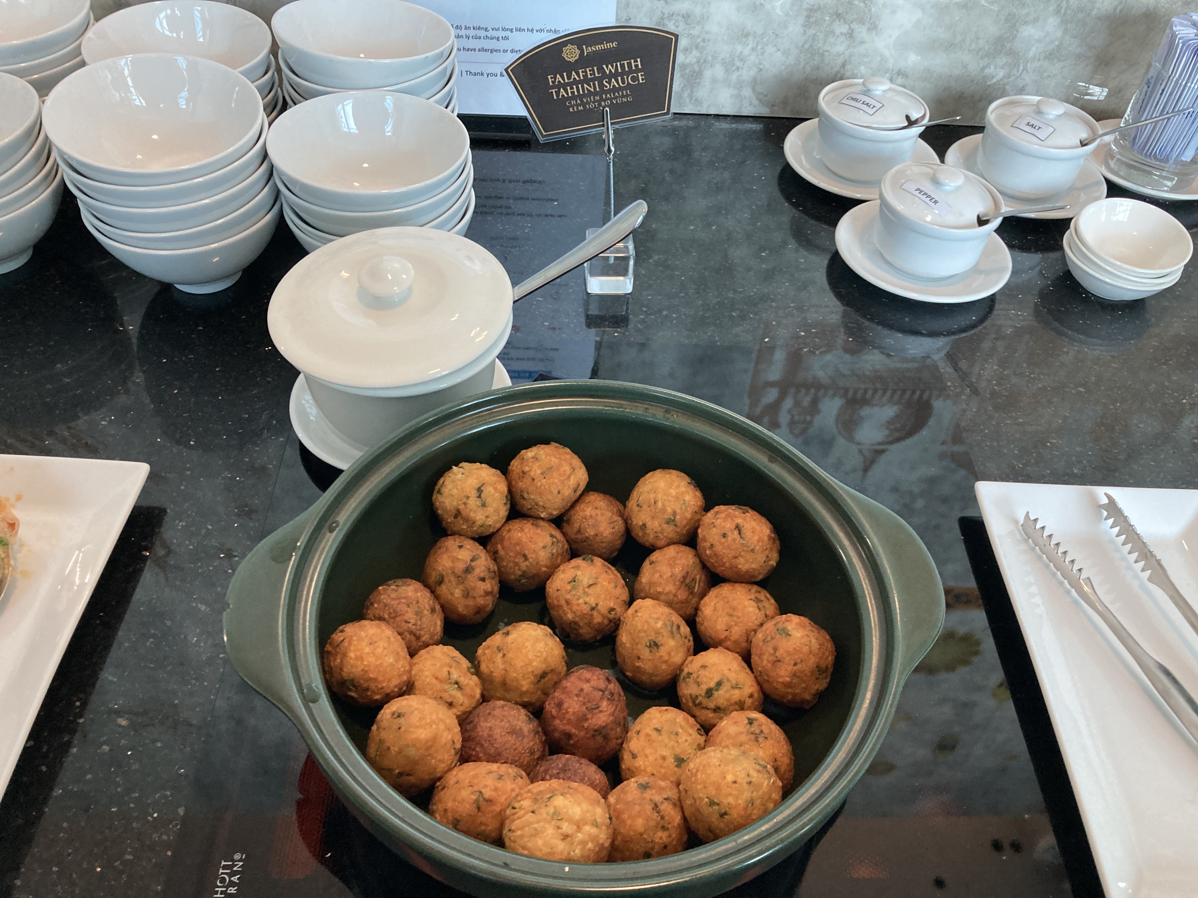Jasmine Halal Lounge SGN falafel