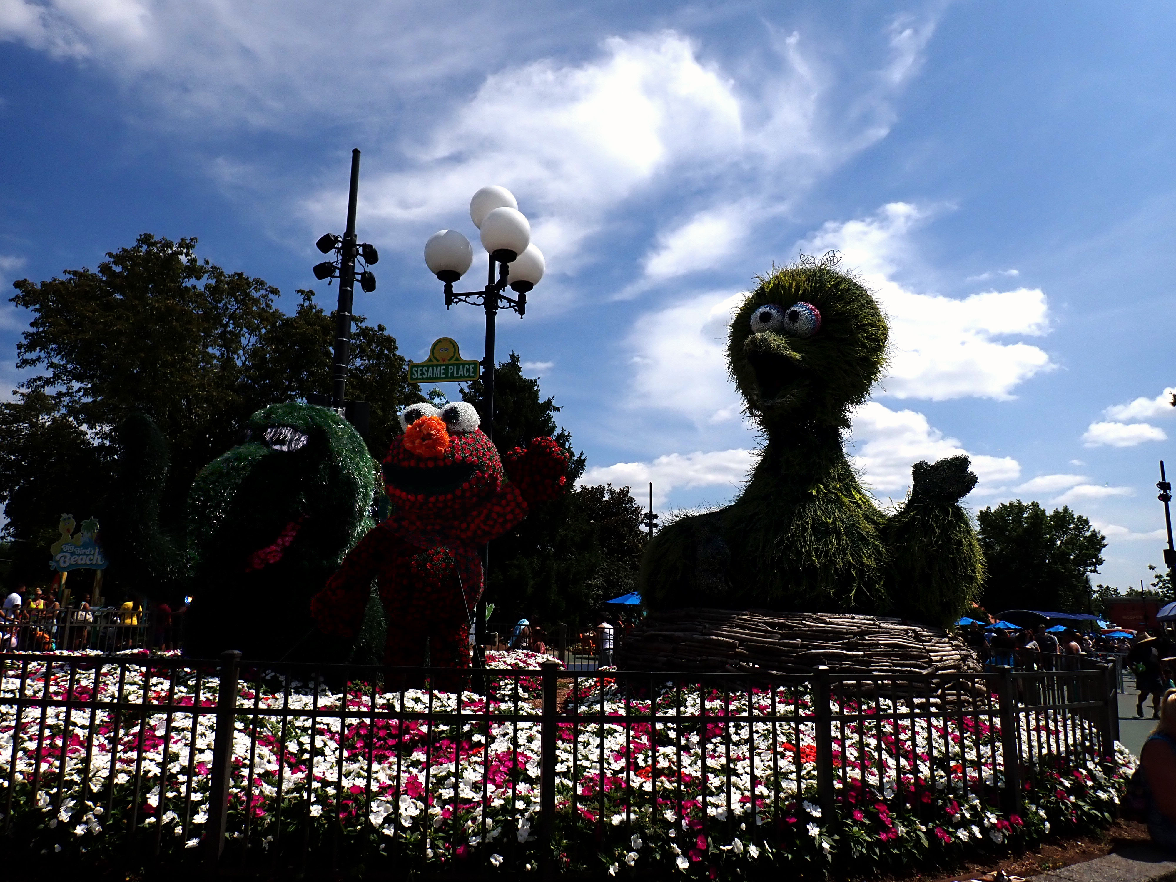 Sesame Place main topiary