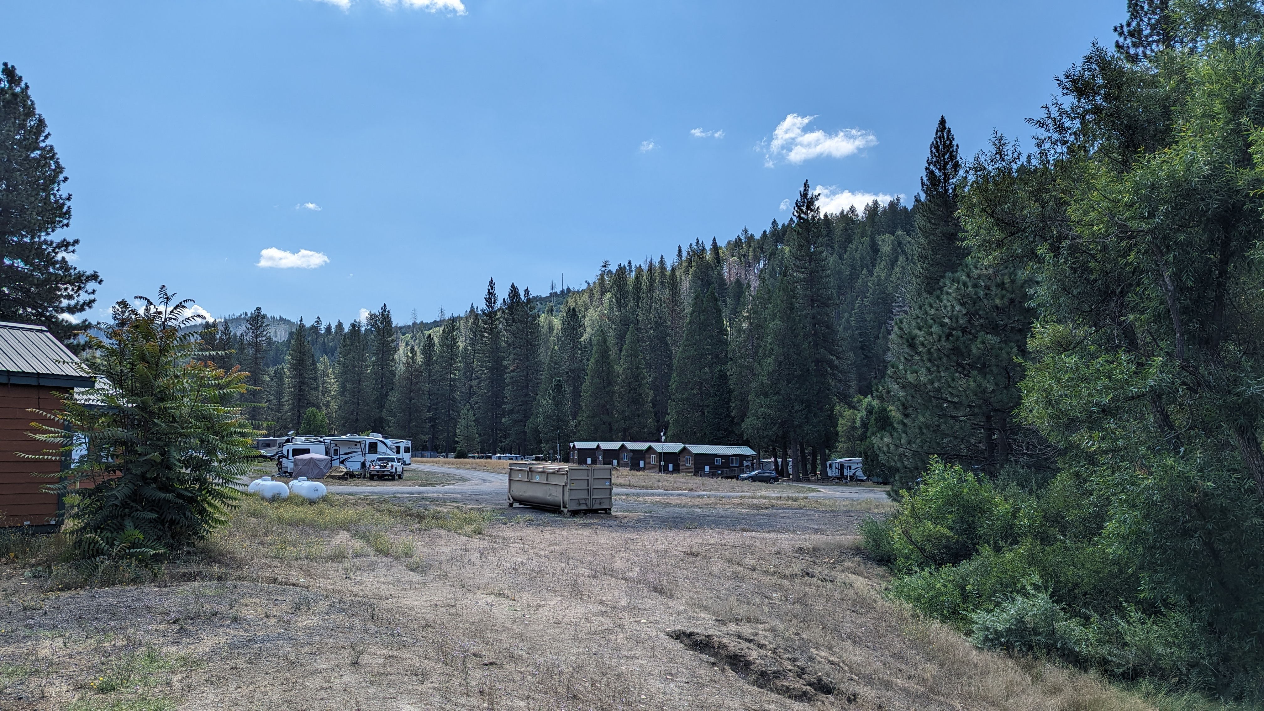 Thousand Trails Yosemite Lakes cabin view camp